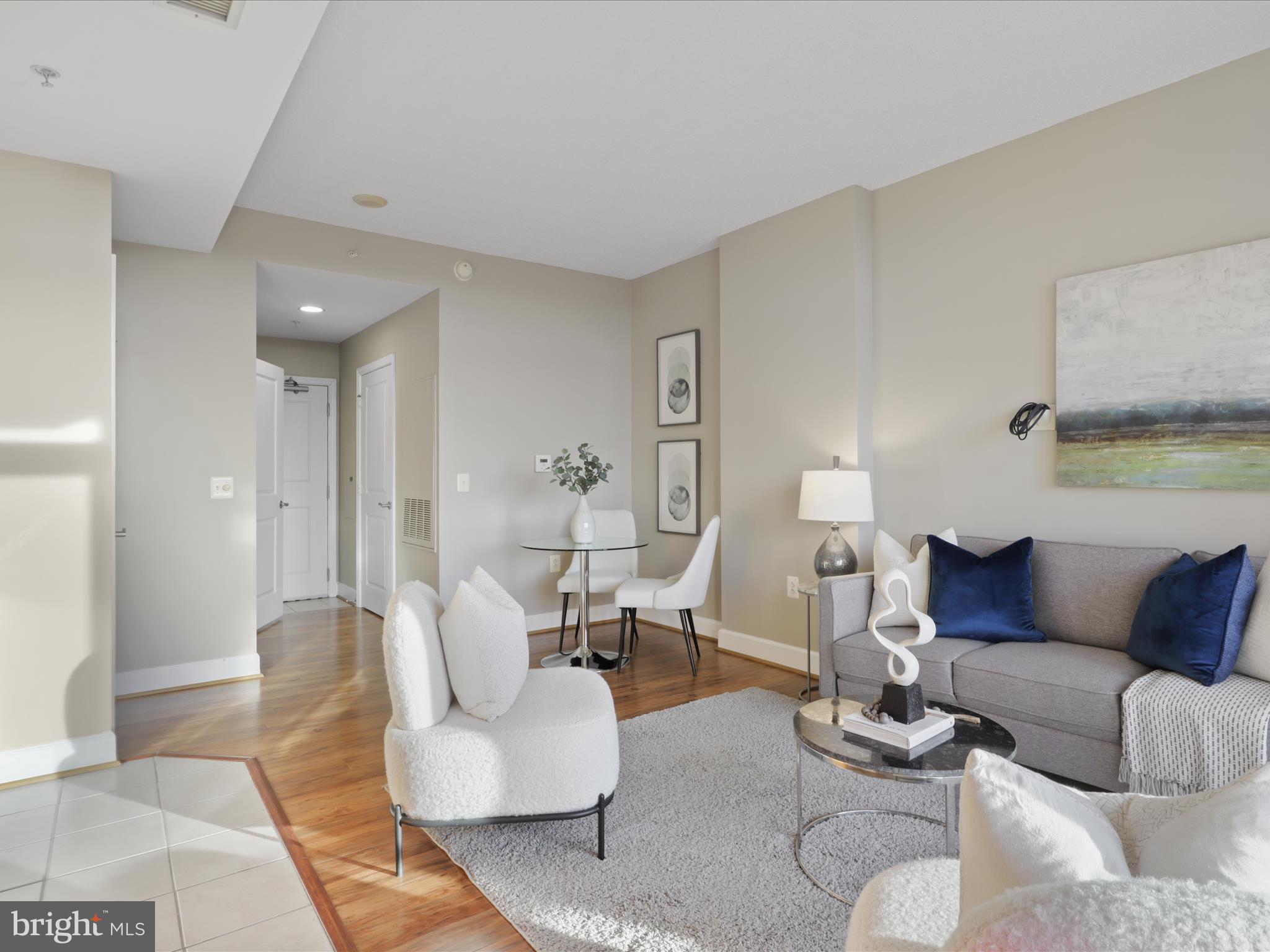 ECLIPSE ON CENTER PARK - Residential