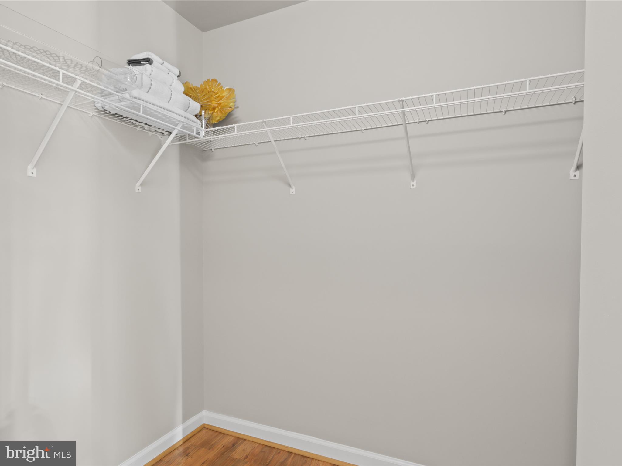 ECLIPSE ON CENTER PARK - Residential