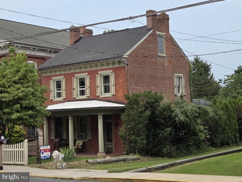 Homes For Sale - 63 W Main Street<br/> LEBANON, PA 17042