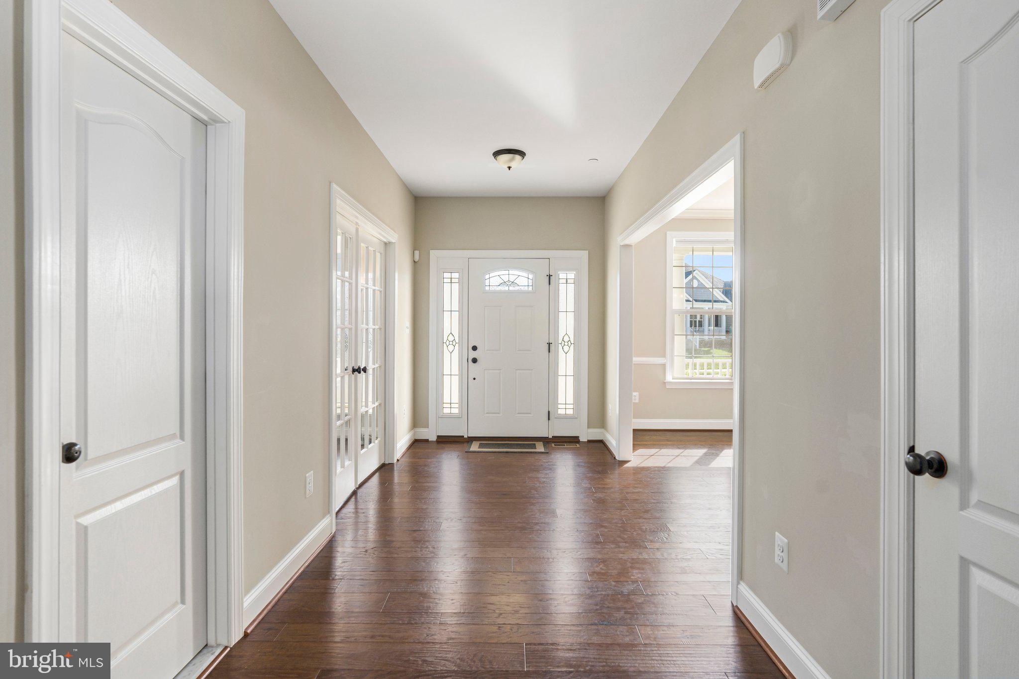 TWIN PONDS - Residential