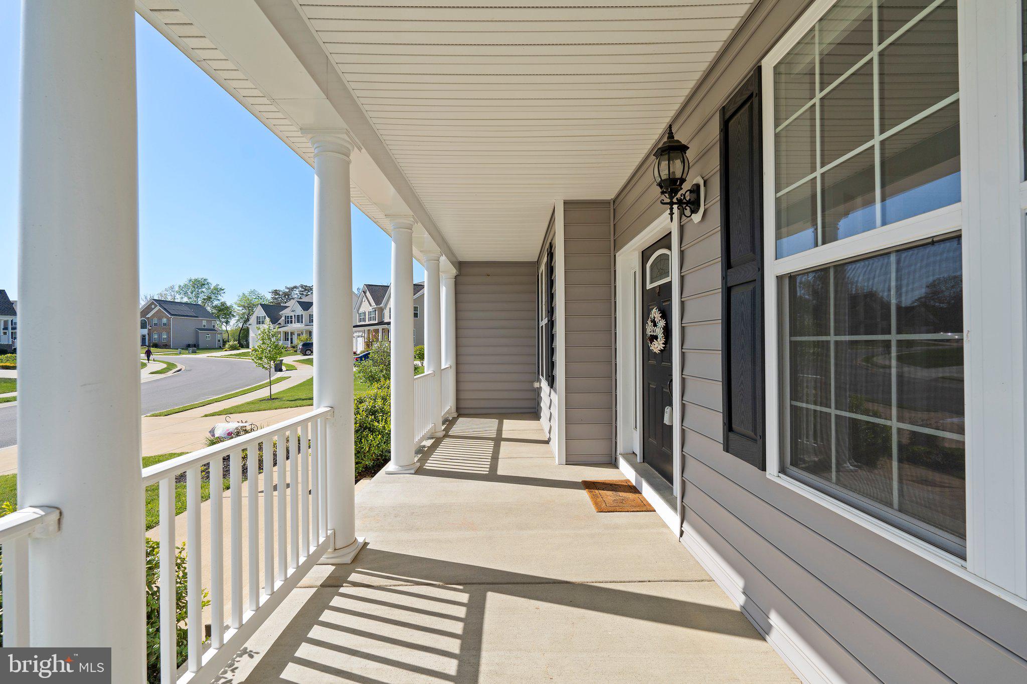 TWIN PONDS - Residential