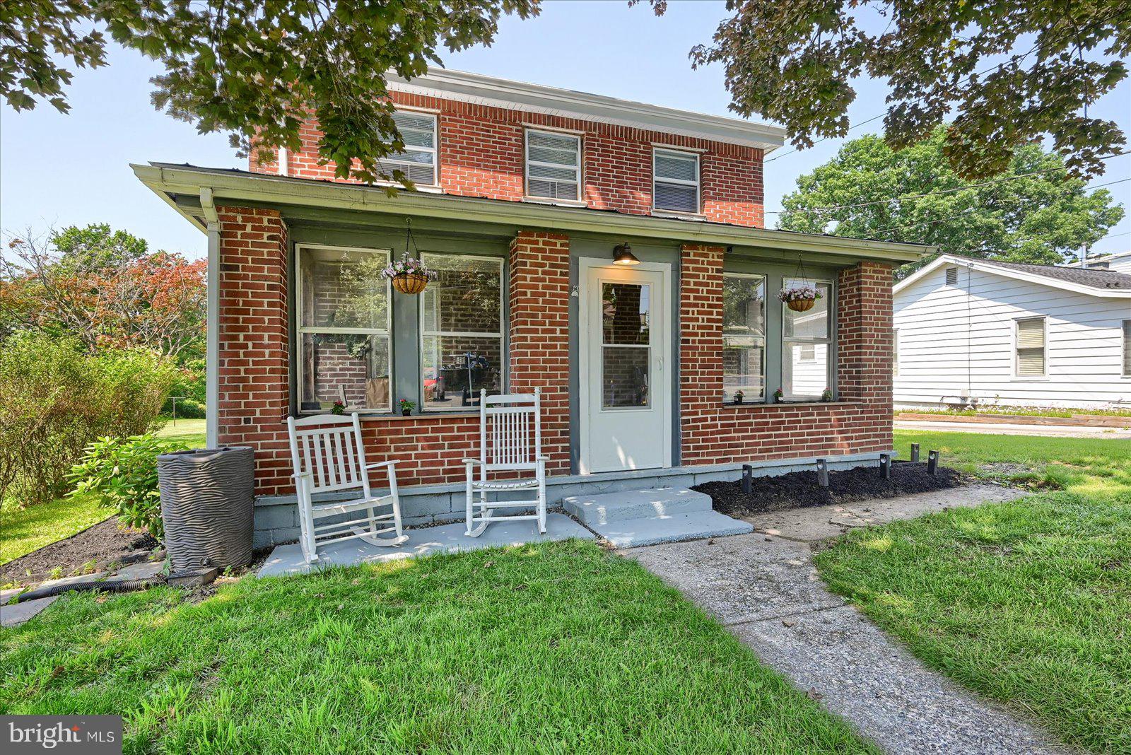 2606 BROAD STREET