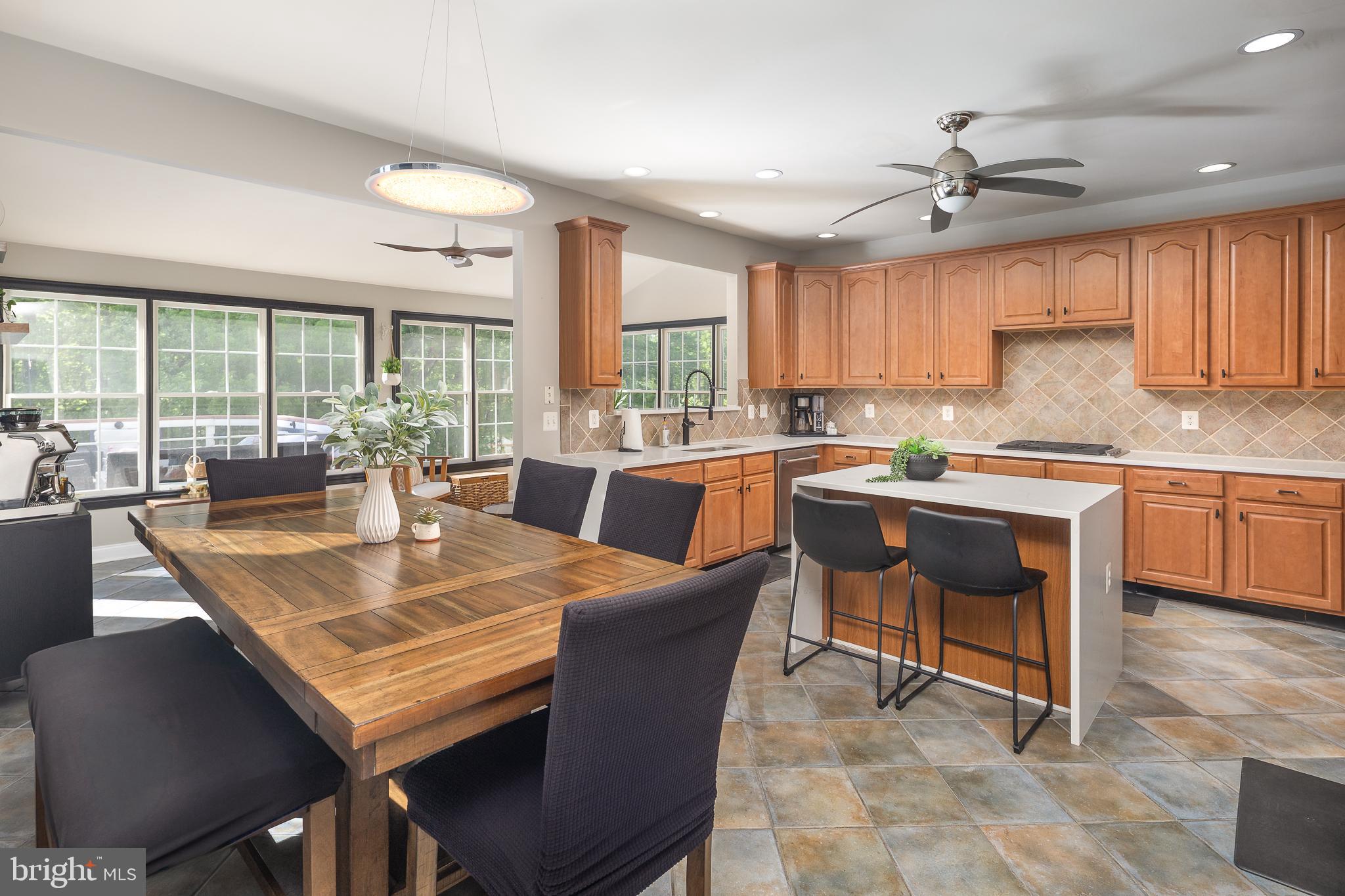 DOMINION VALLEY - Residential