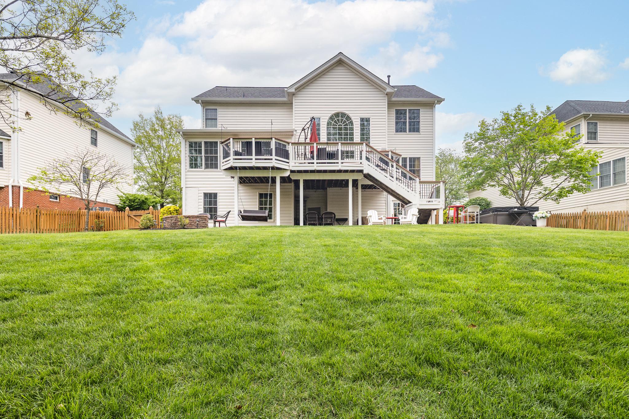 DOMINION VALLEY - Residential