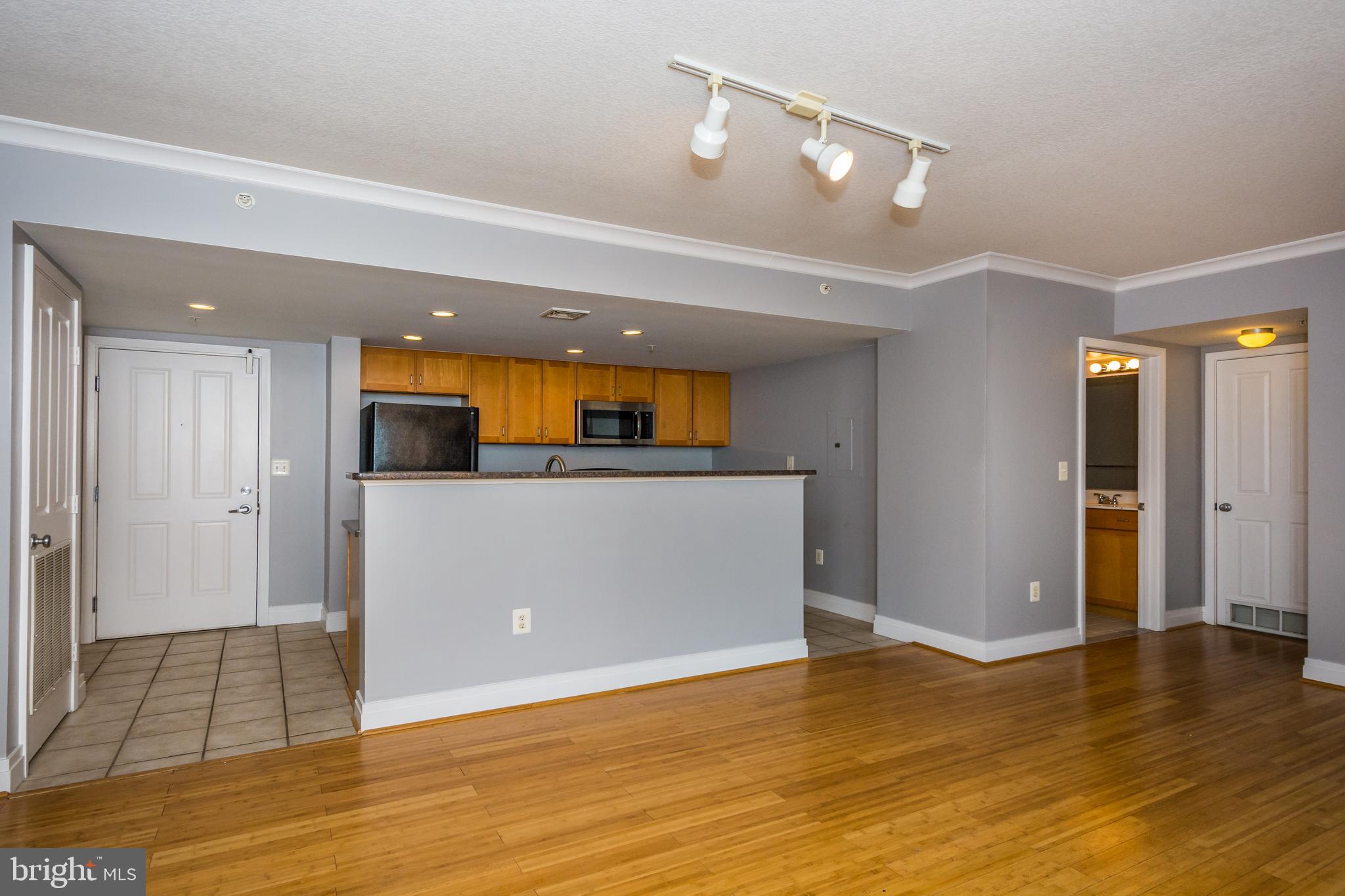 INNER HARBOR - Residential Lease