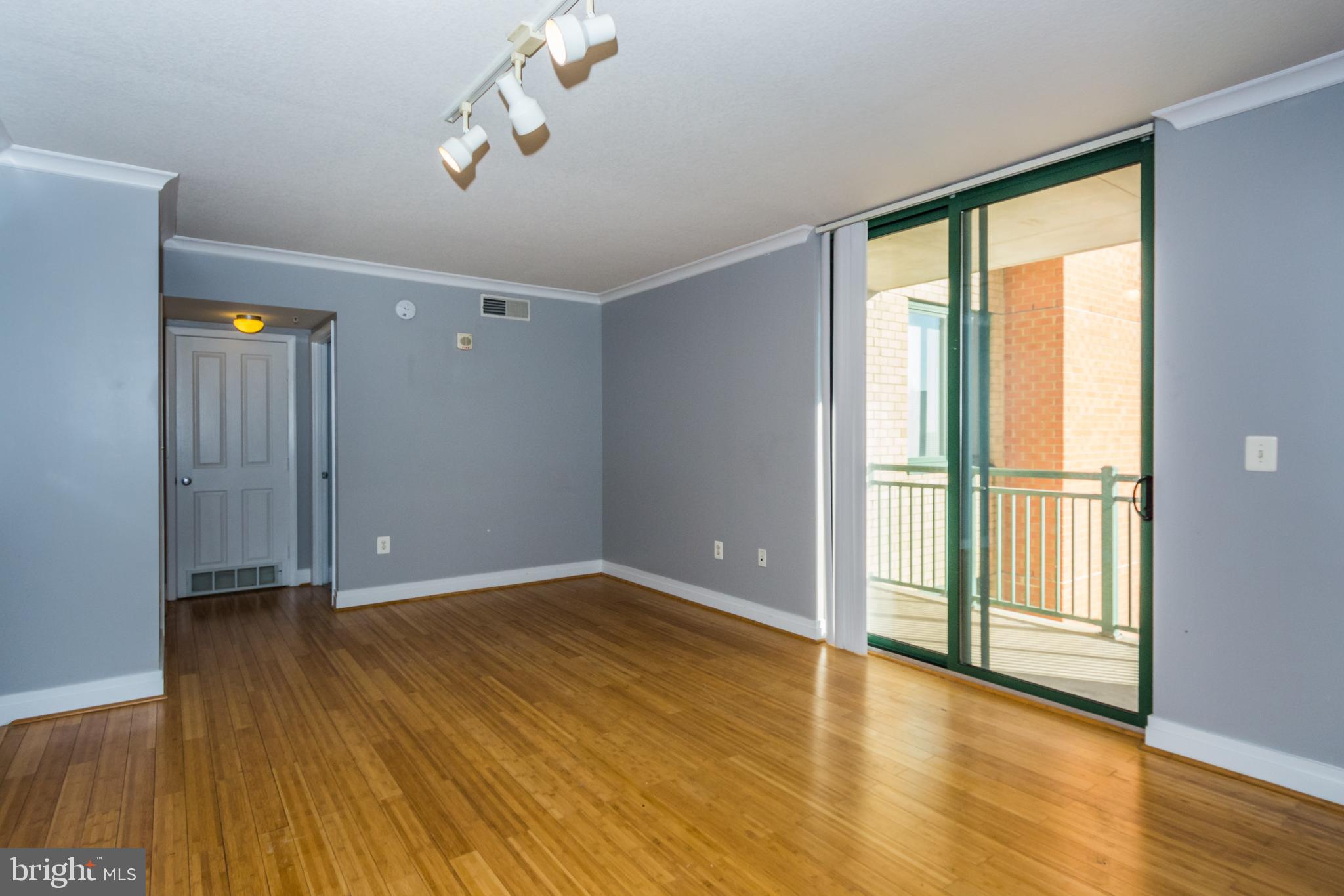 INNER HARBOR - Residential Lease