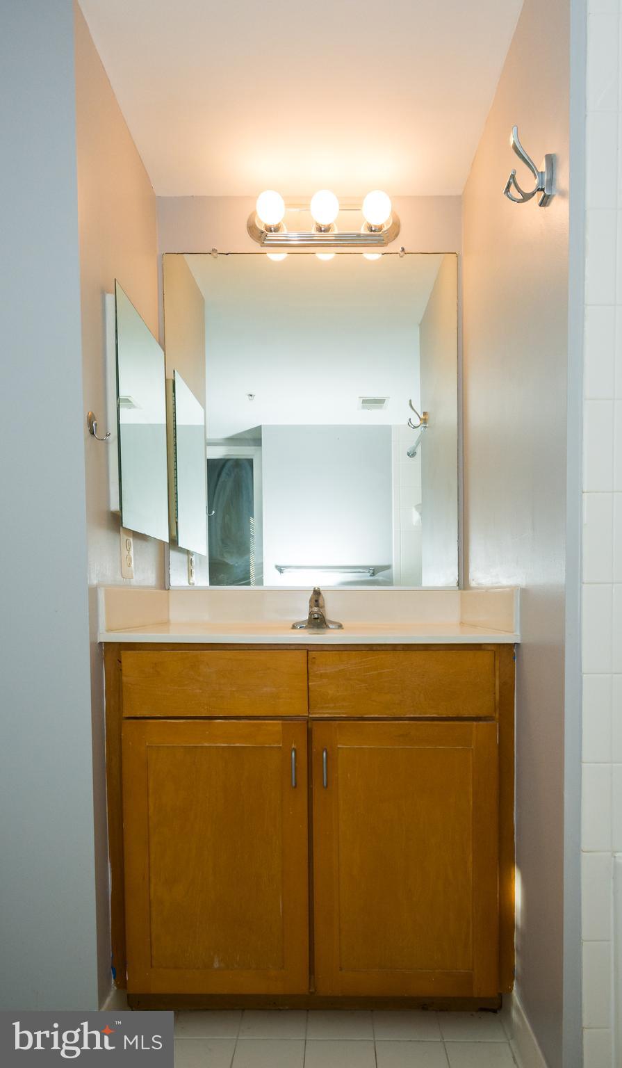 INNER HARBOR - Residential Lease