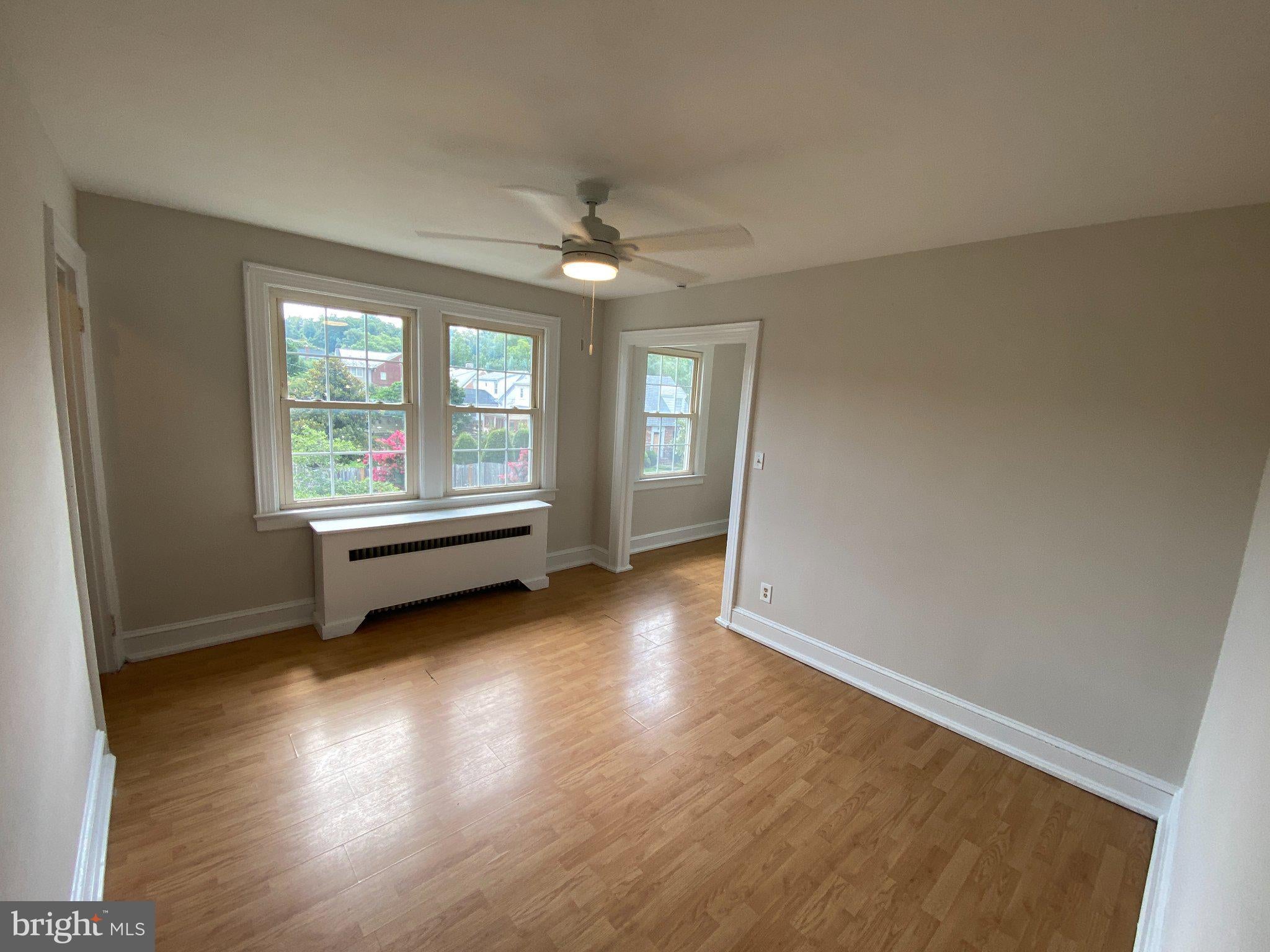 1003 KENMORE AVENUE 4
