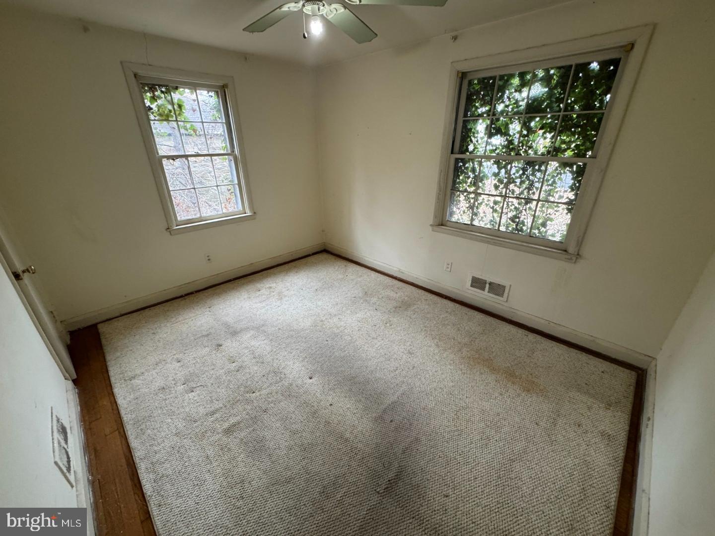 LOCHEARN - Residential