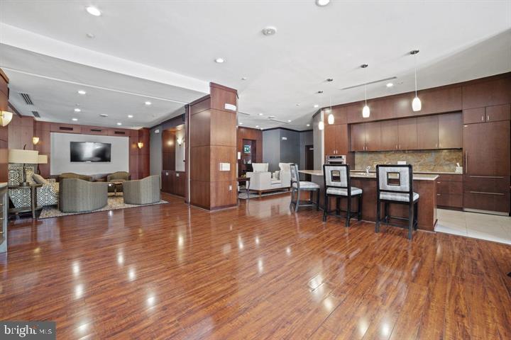 MERCER - Residential