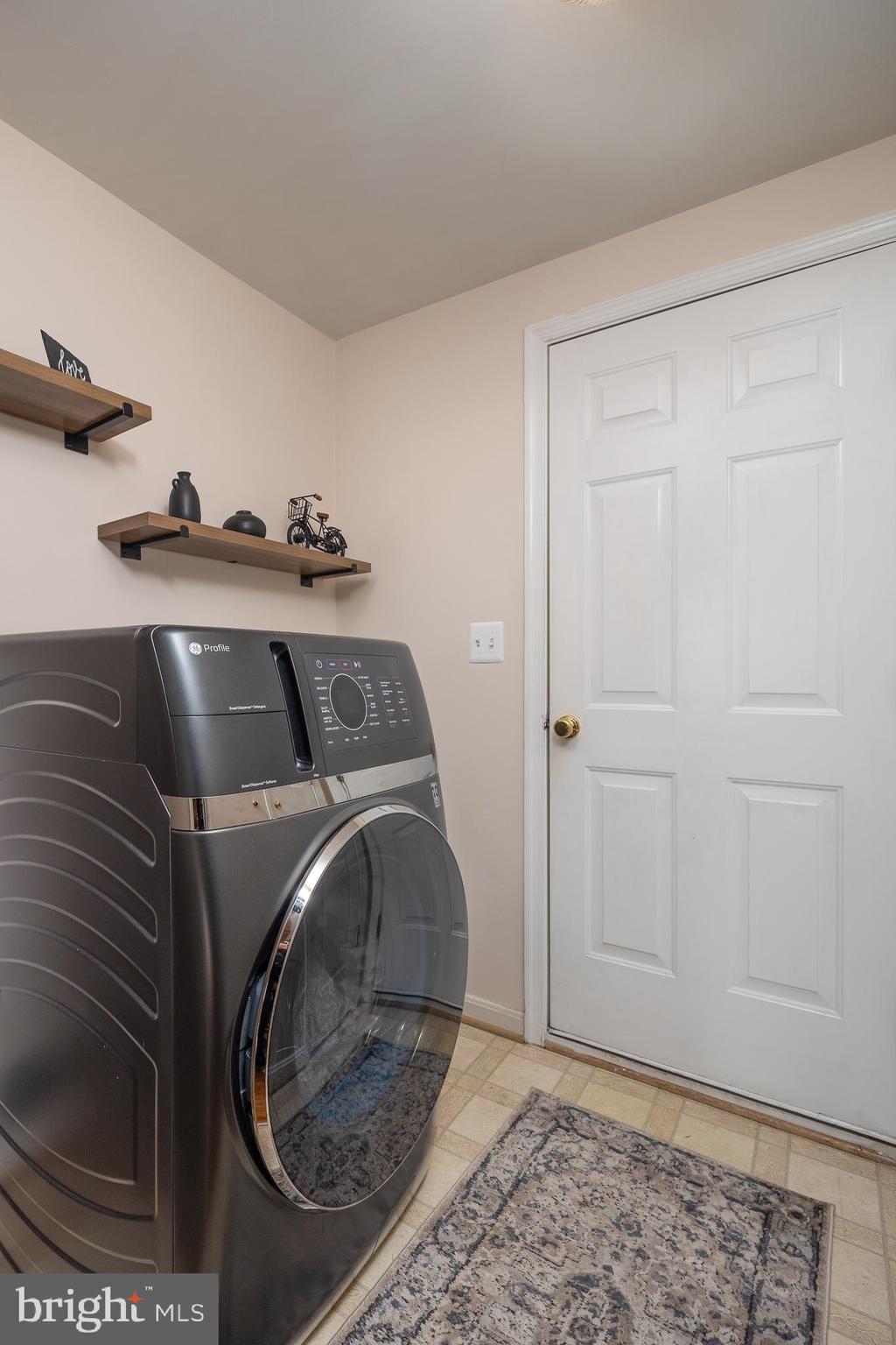 VILLAGES AT BRISTOL - Residential