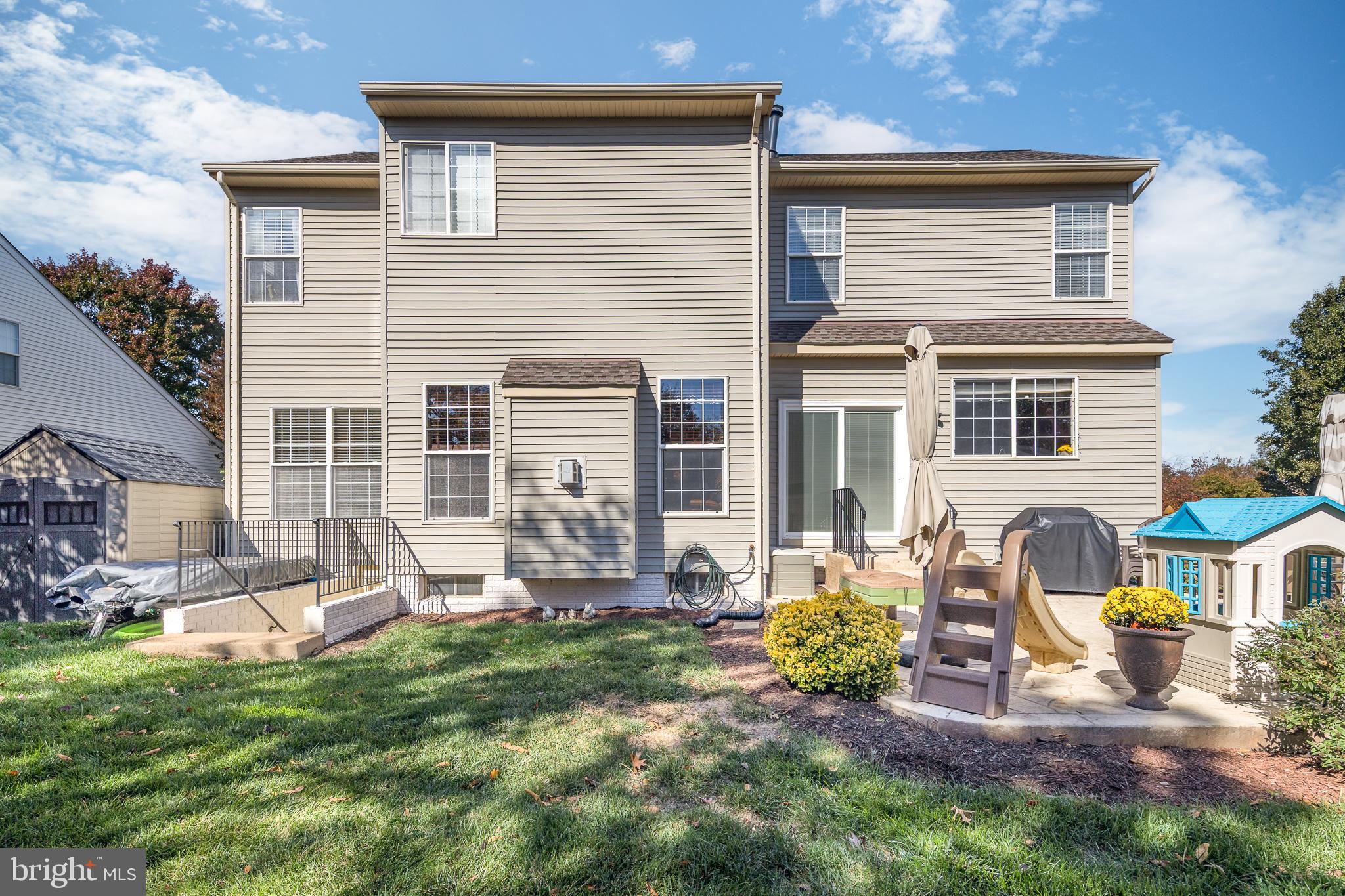 VILLAGES AT BRISTOL - Residential