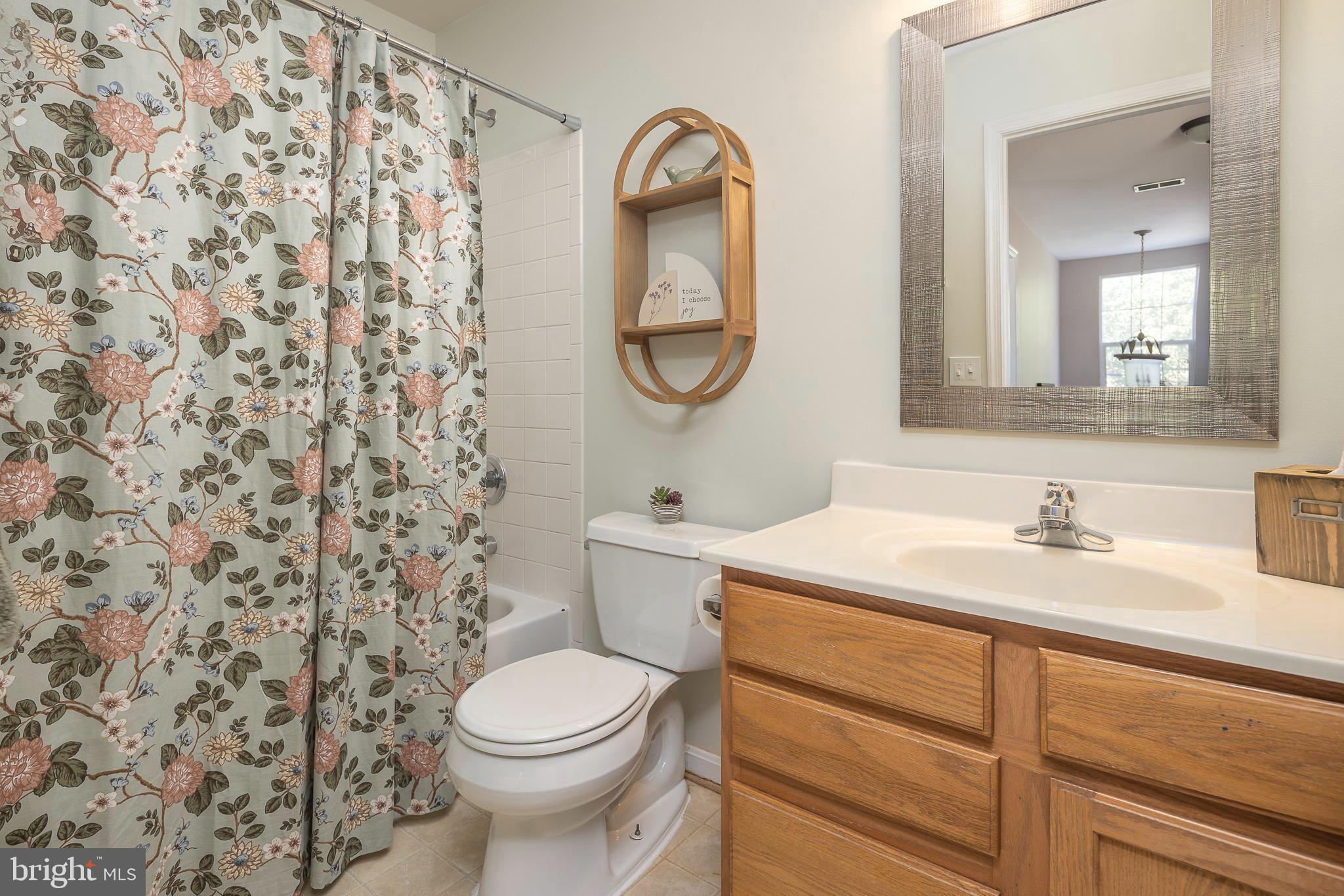 VILLAGES AT BRISTOL - Residential