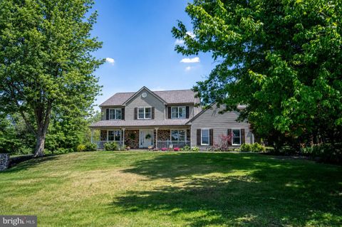 Photo of 206 Reitnour Road, SPRING CITY, PA 19475 (MLS # PACT2126308)
