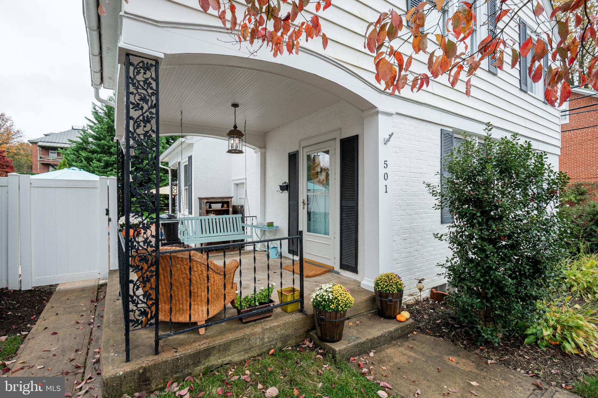 CHARLES TOWN - Residential