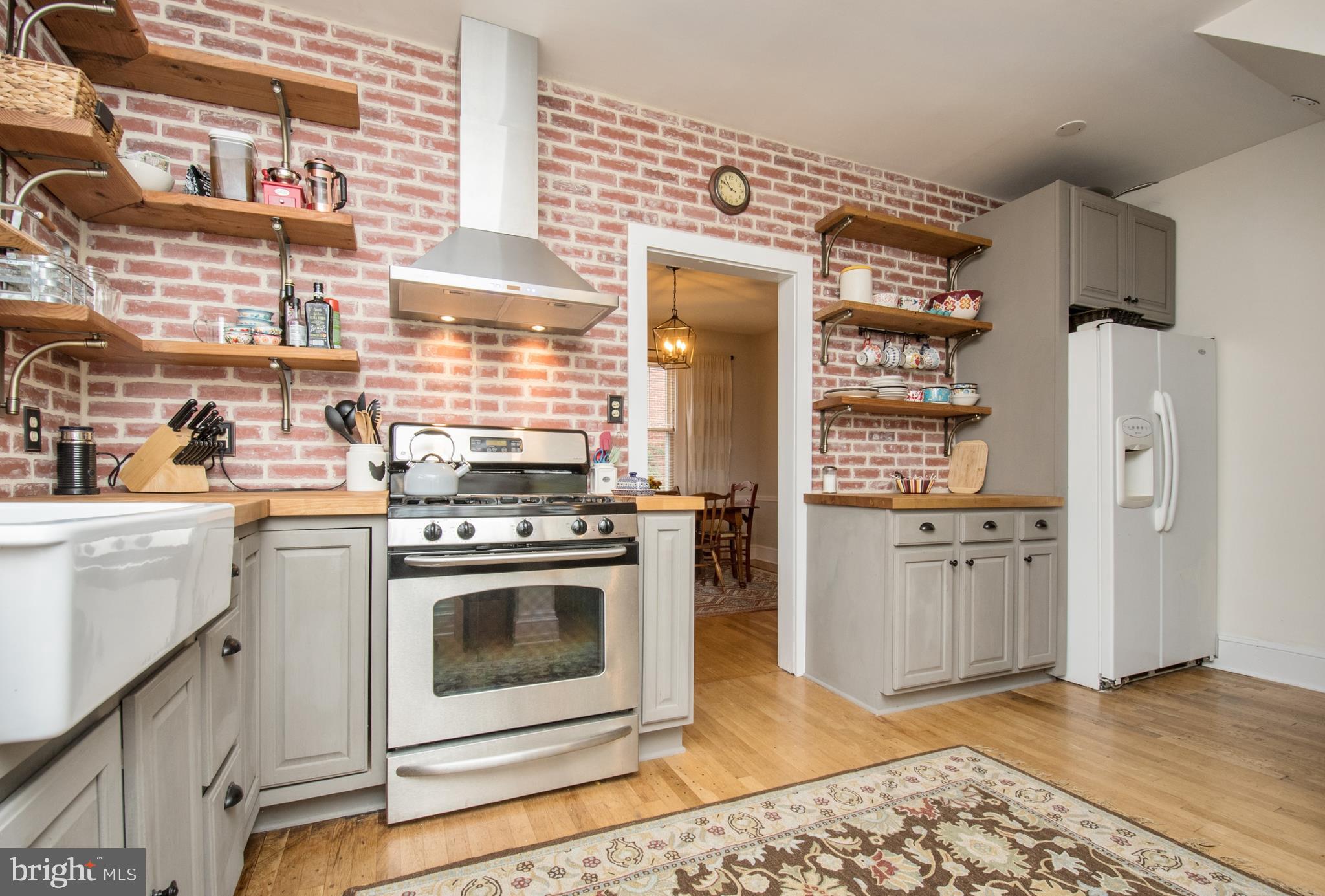 CHARLES TOWN - Residential