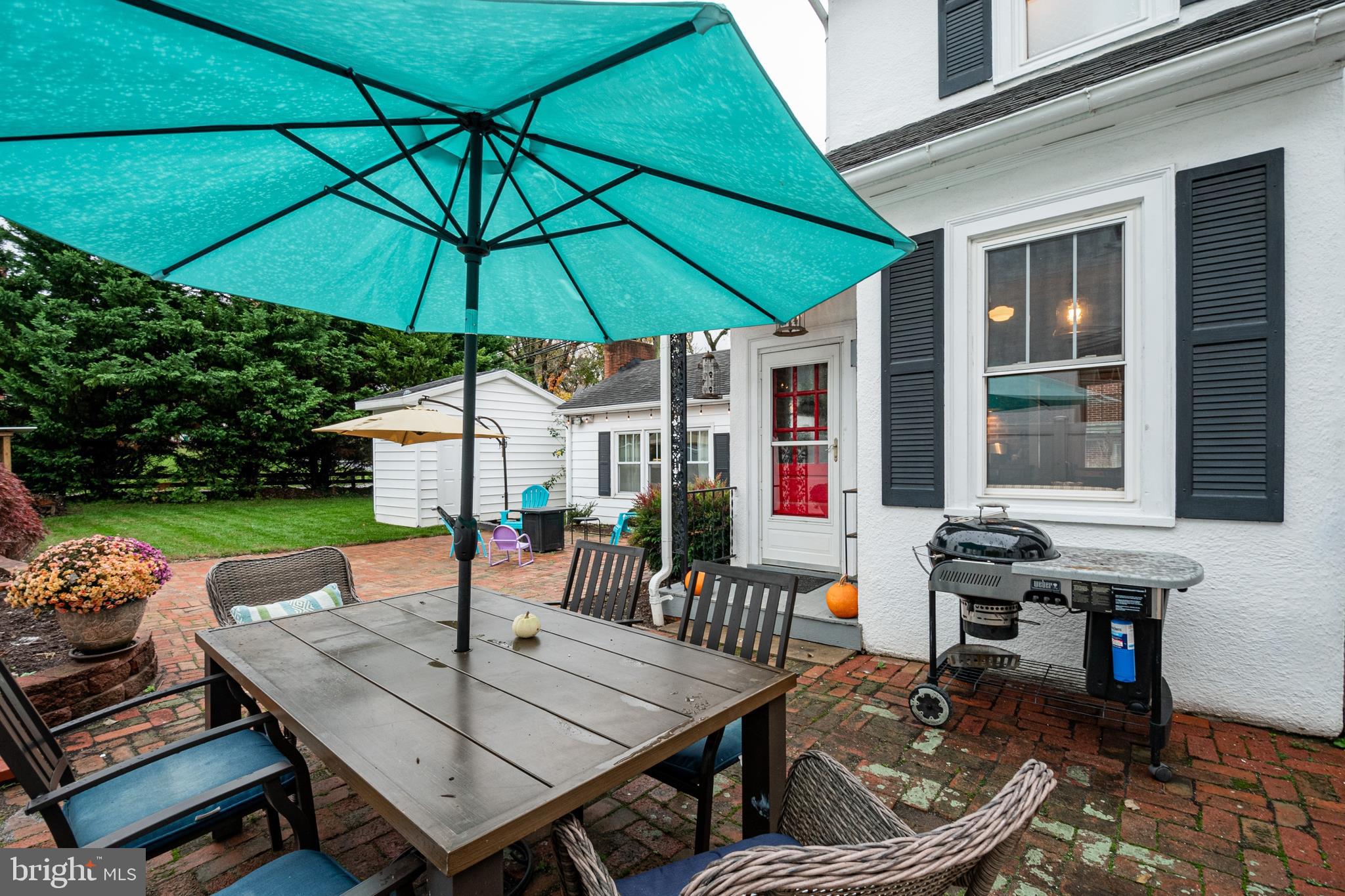 CHARLES TOWN - Residential