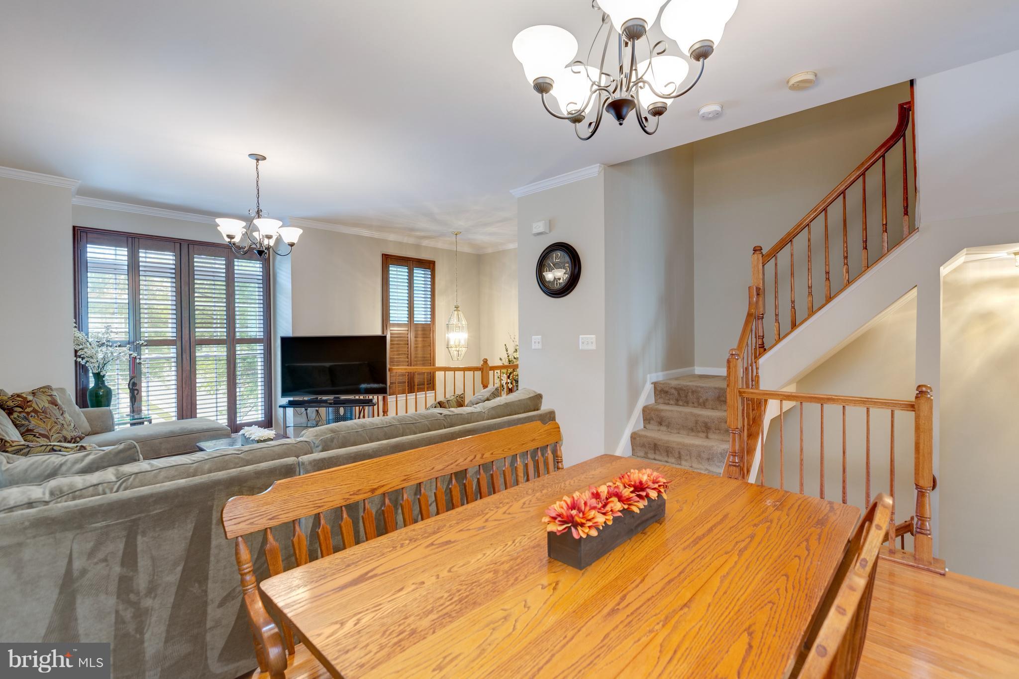 FAIRFAX CENTER LANDBAY - Residential