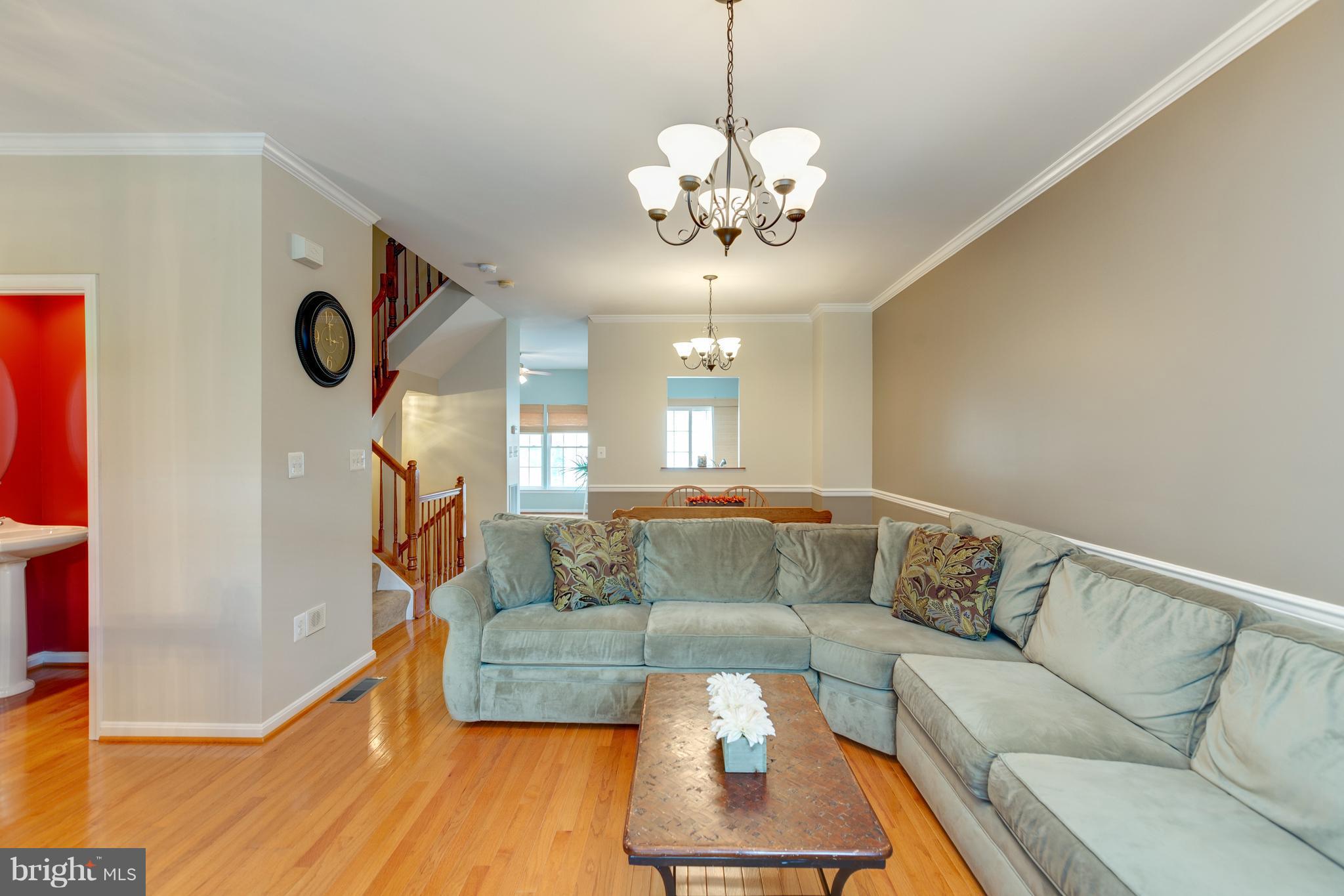 FAIRFAX CENTER LANDBAY - Residential