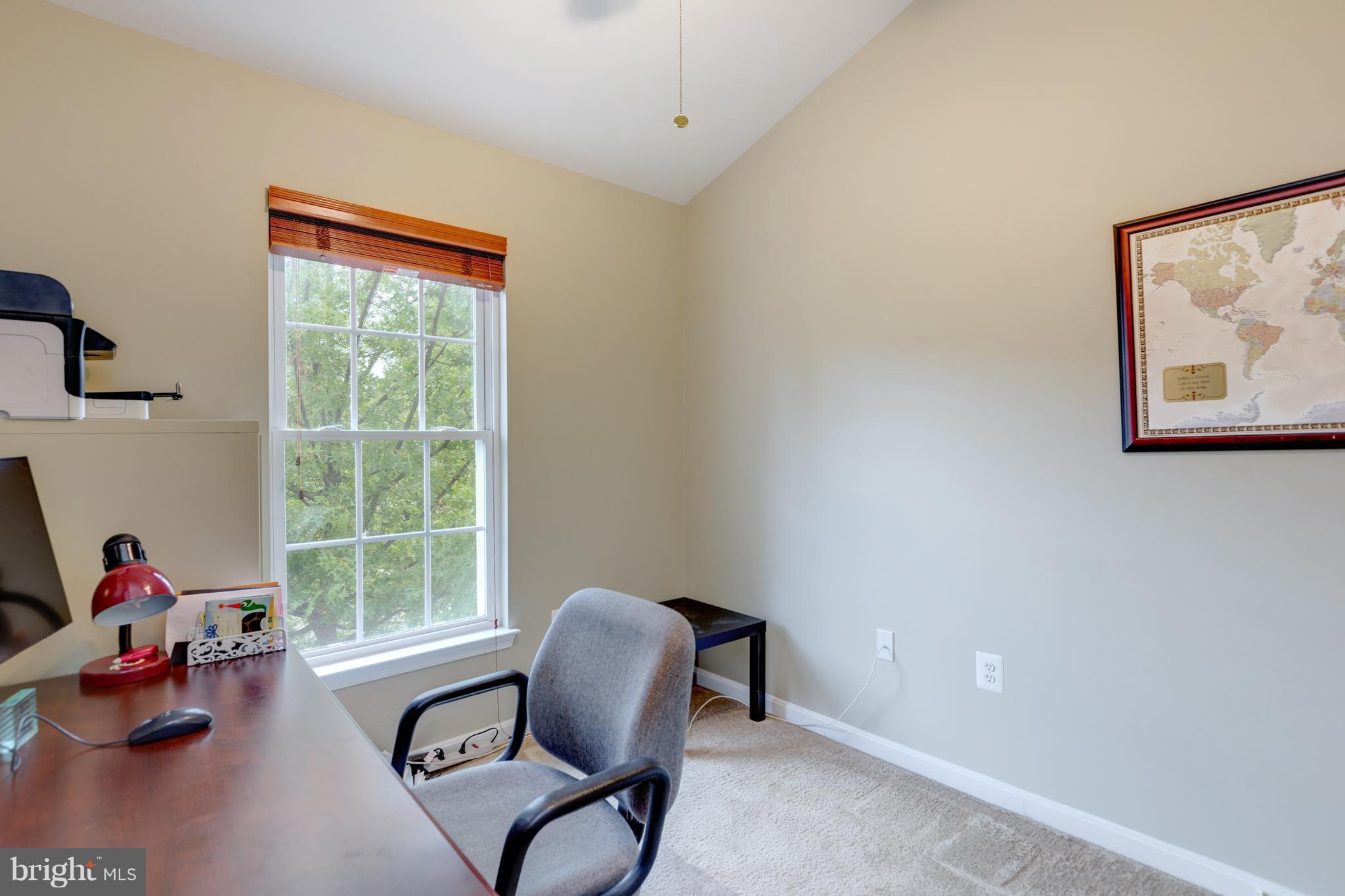 FAIRFAX CENTER LANDBAY - Residential