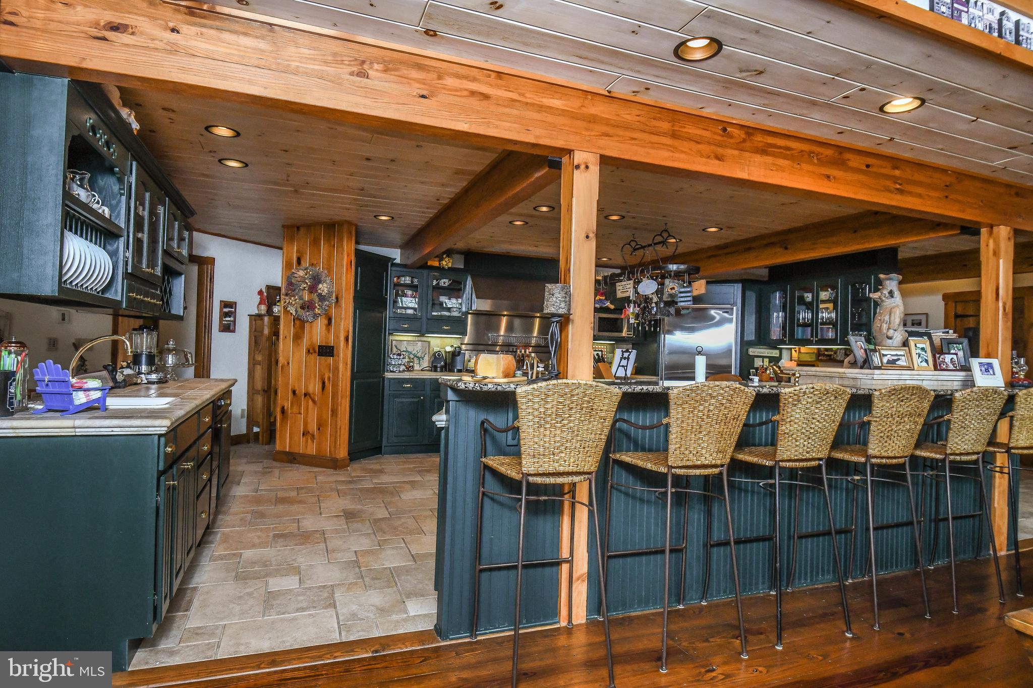 WATERS EDGE AT WISP - Residential