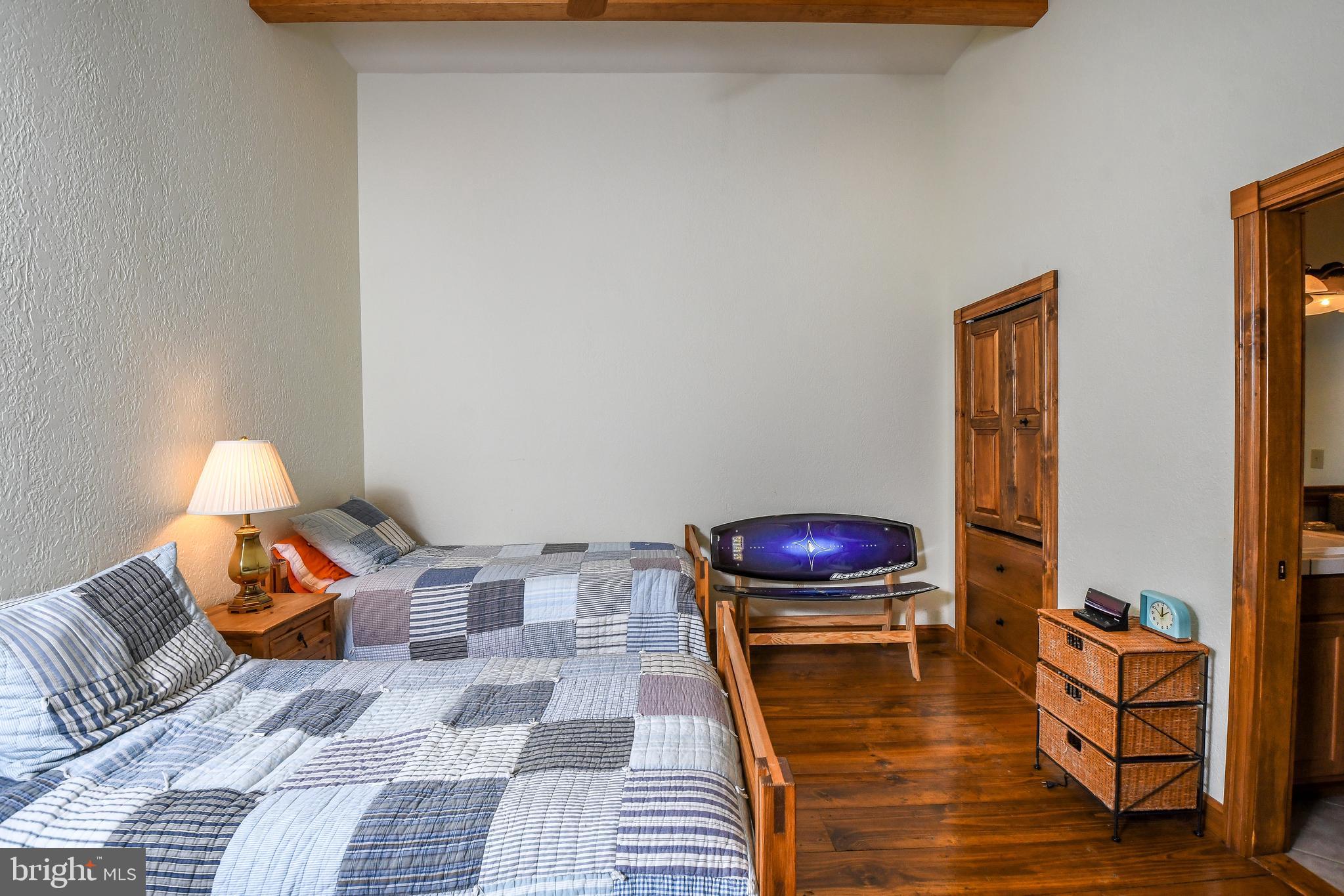 WATERS EDGE AT WISP - Residential