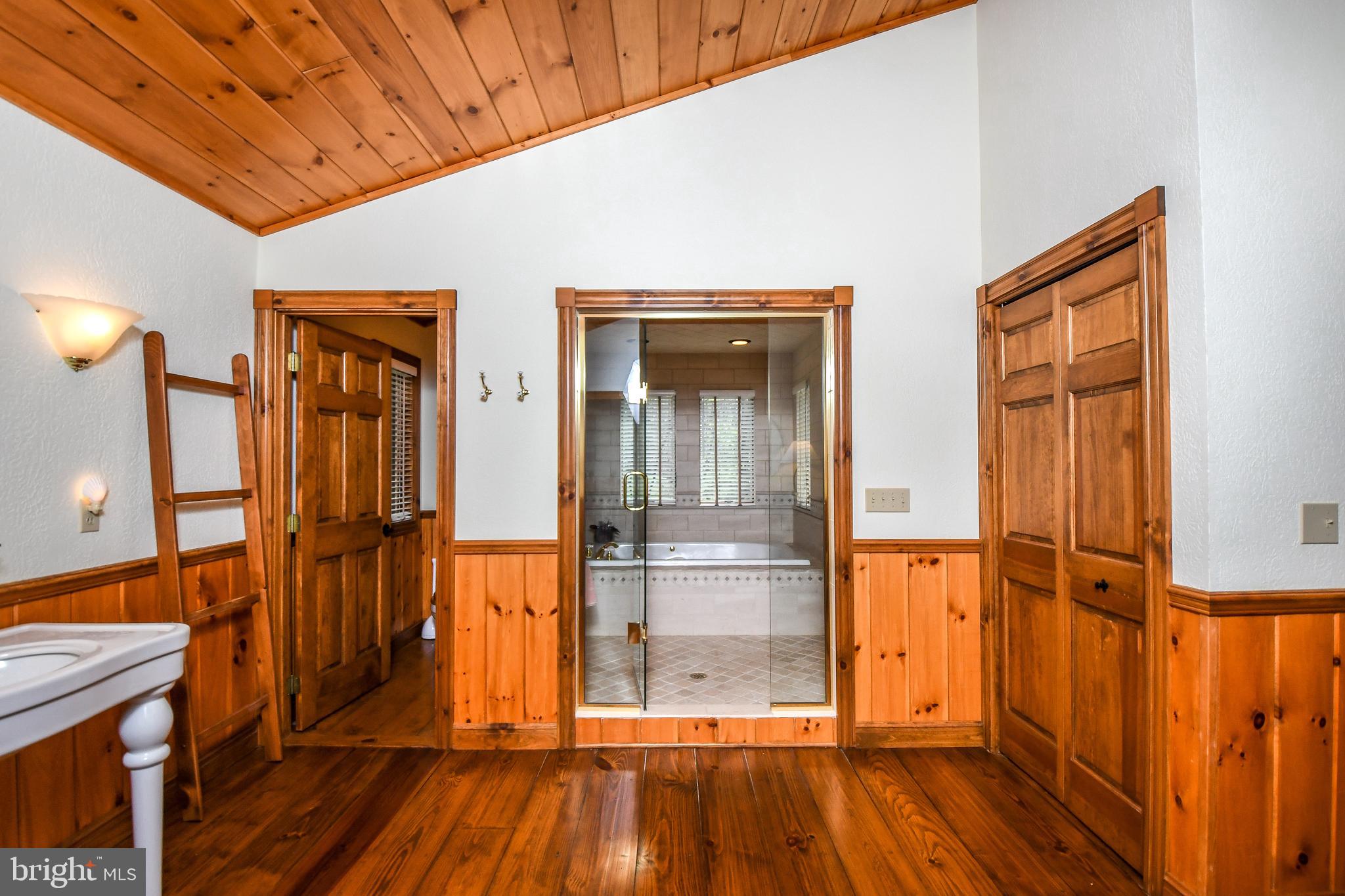 WATERS EDGE AT WISP - Residential