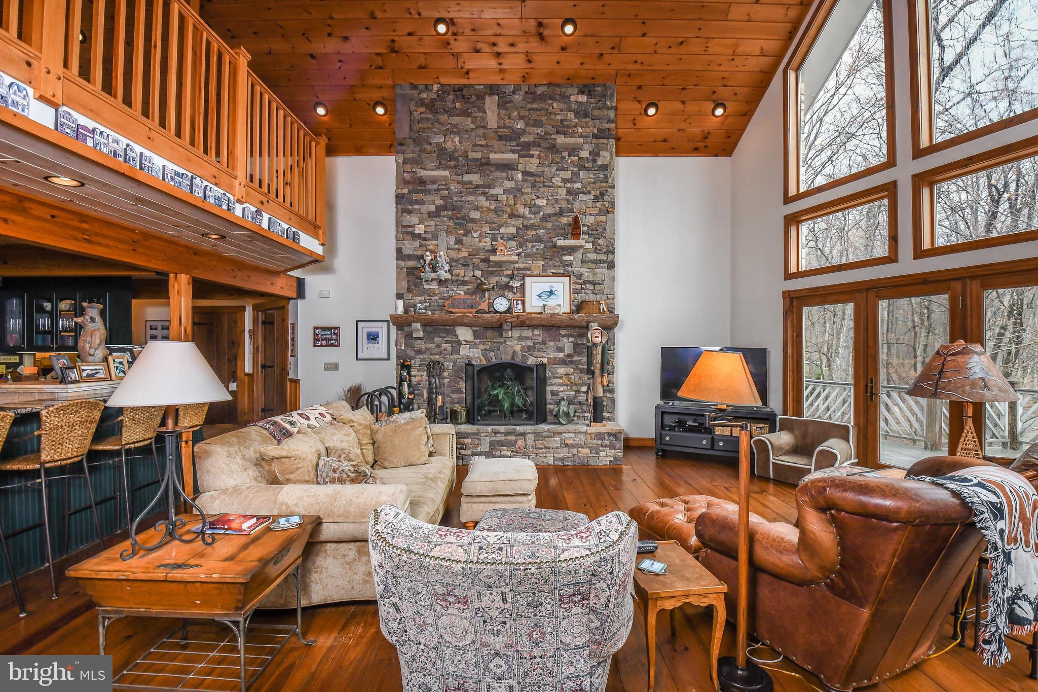 WATERS EDGE AT WISP - Residential