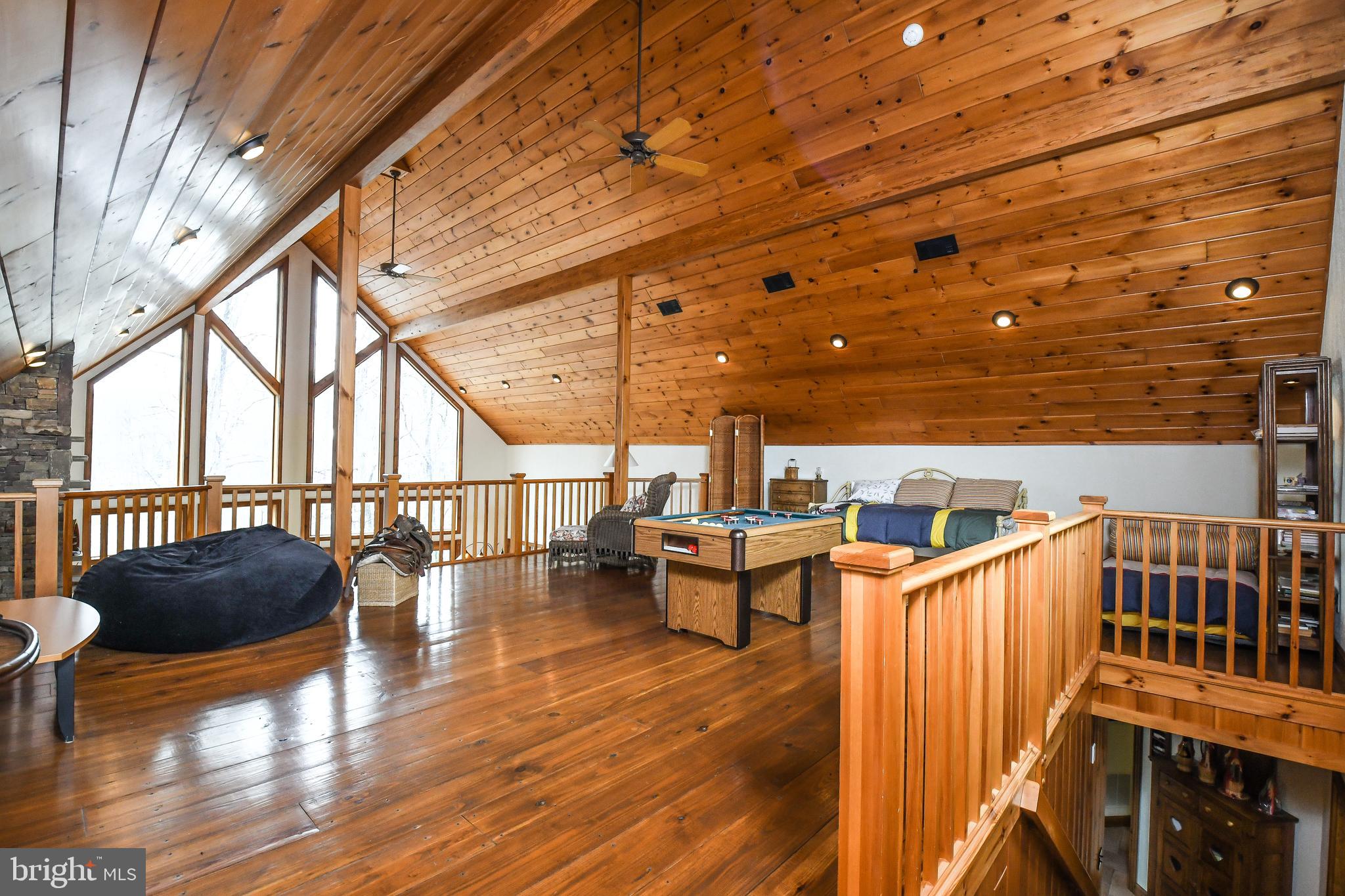 WATERS EDGE AT WISP - Residential