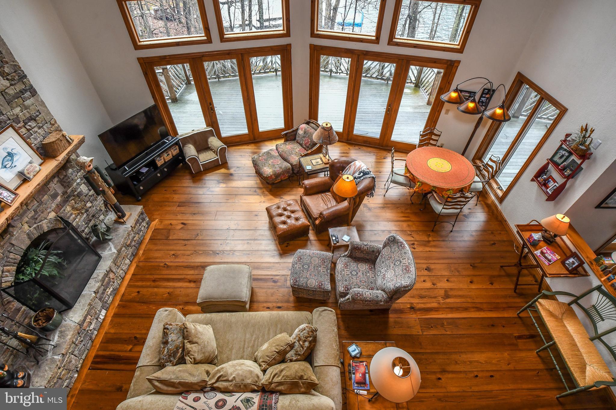 WATERS EDGE AT WISP - Residential