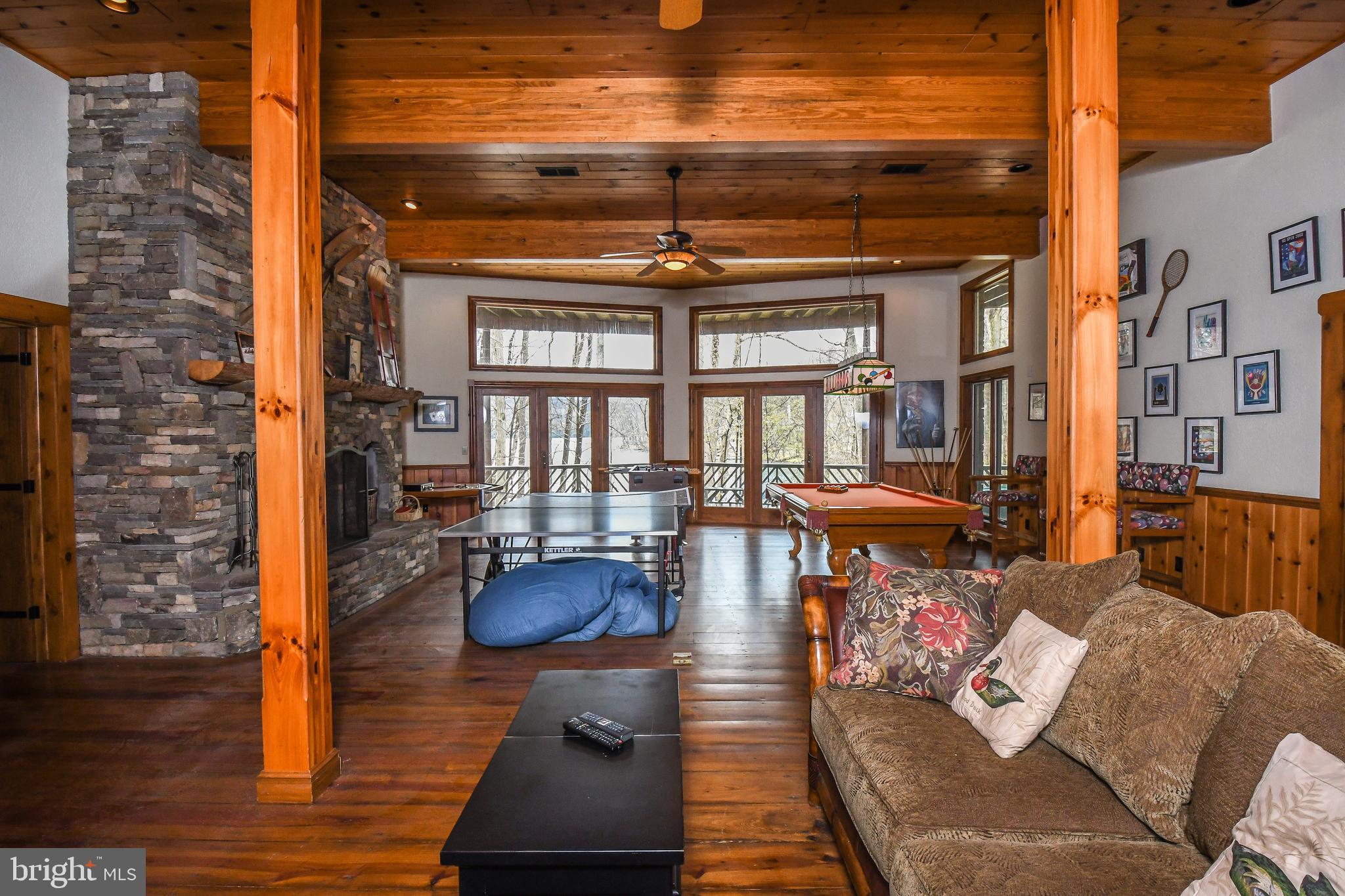 WATERS EDGE AT WISP - Residential