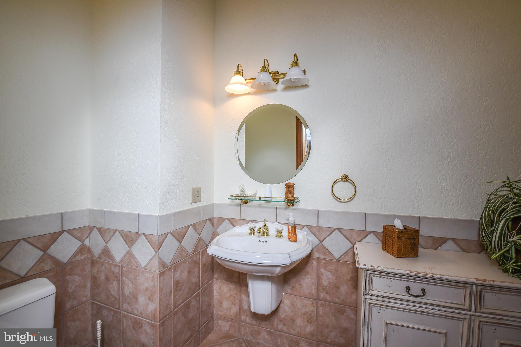 WATERS EDGE AT WISP - Residential