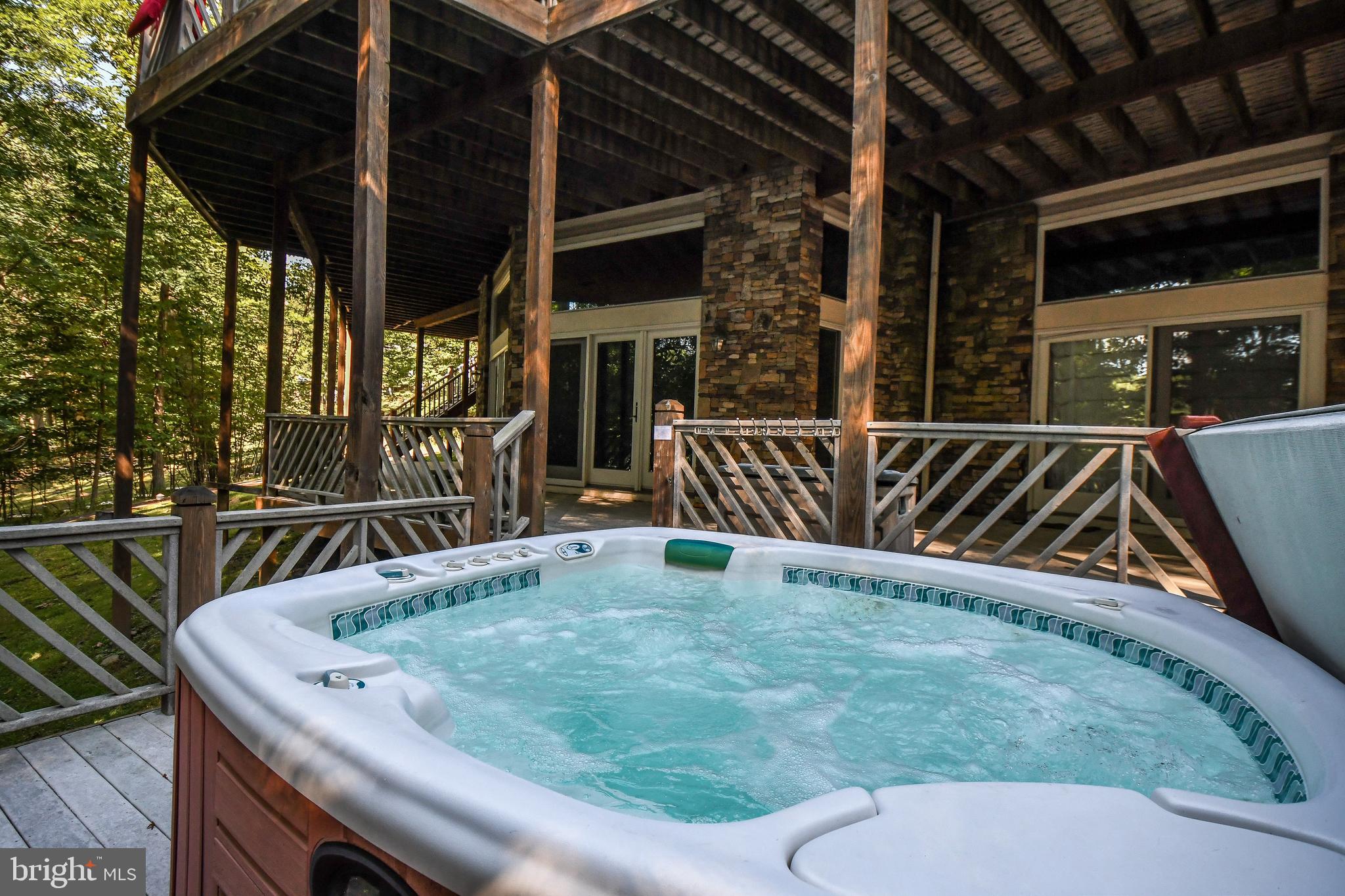 WATERS EDGE AT WISP - Residential