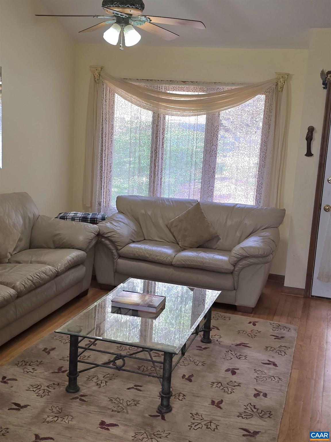 LAKE MONTICELLO - Residential