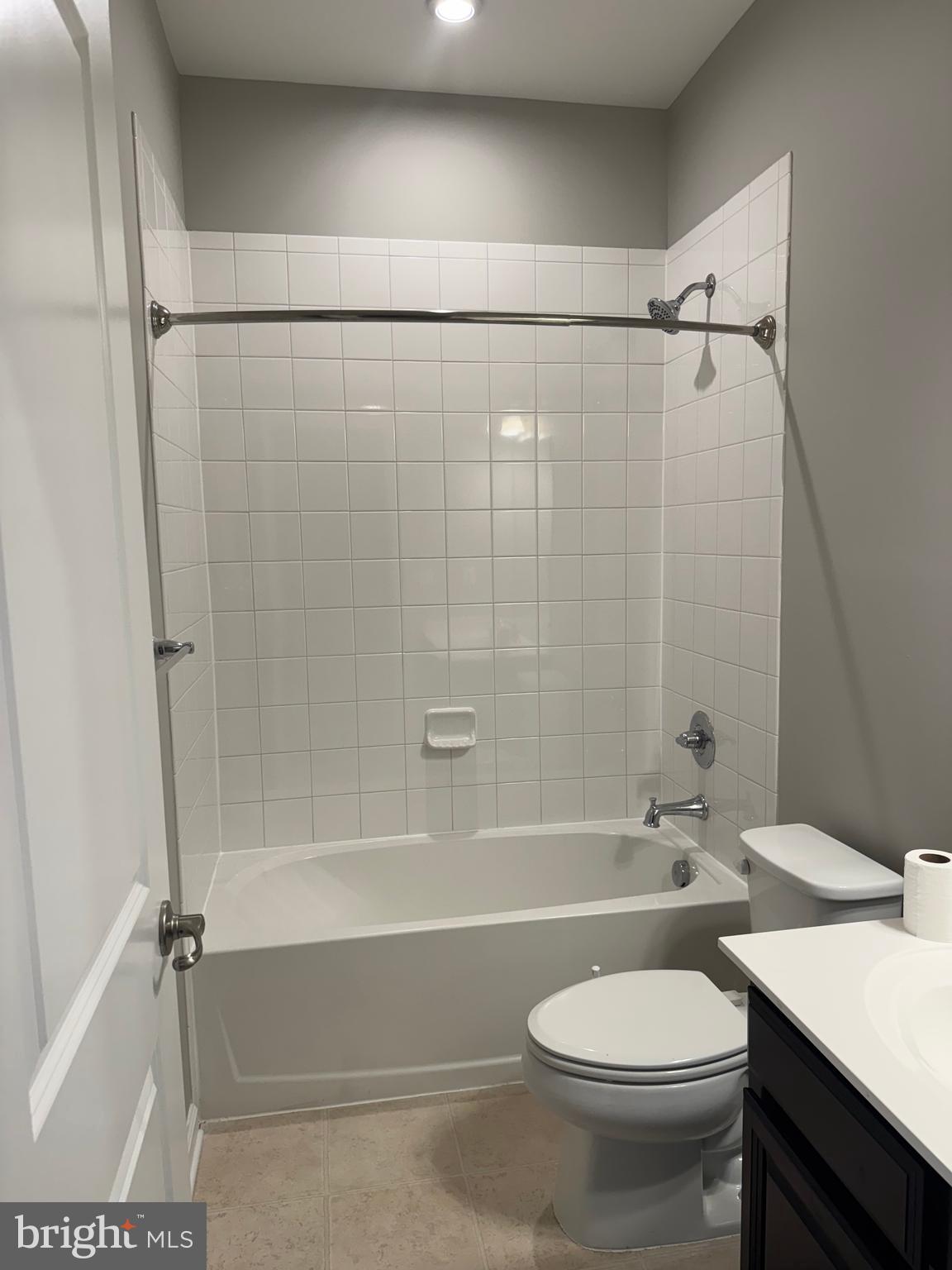 RAPPAHANNOCK LANDING - Residential Lease