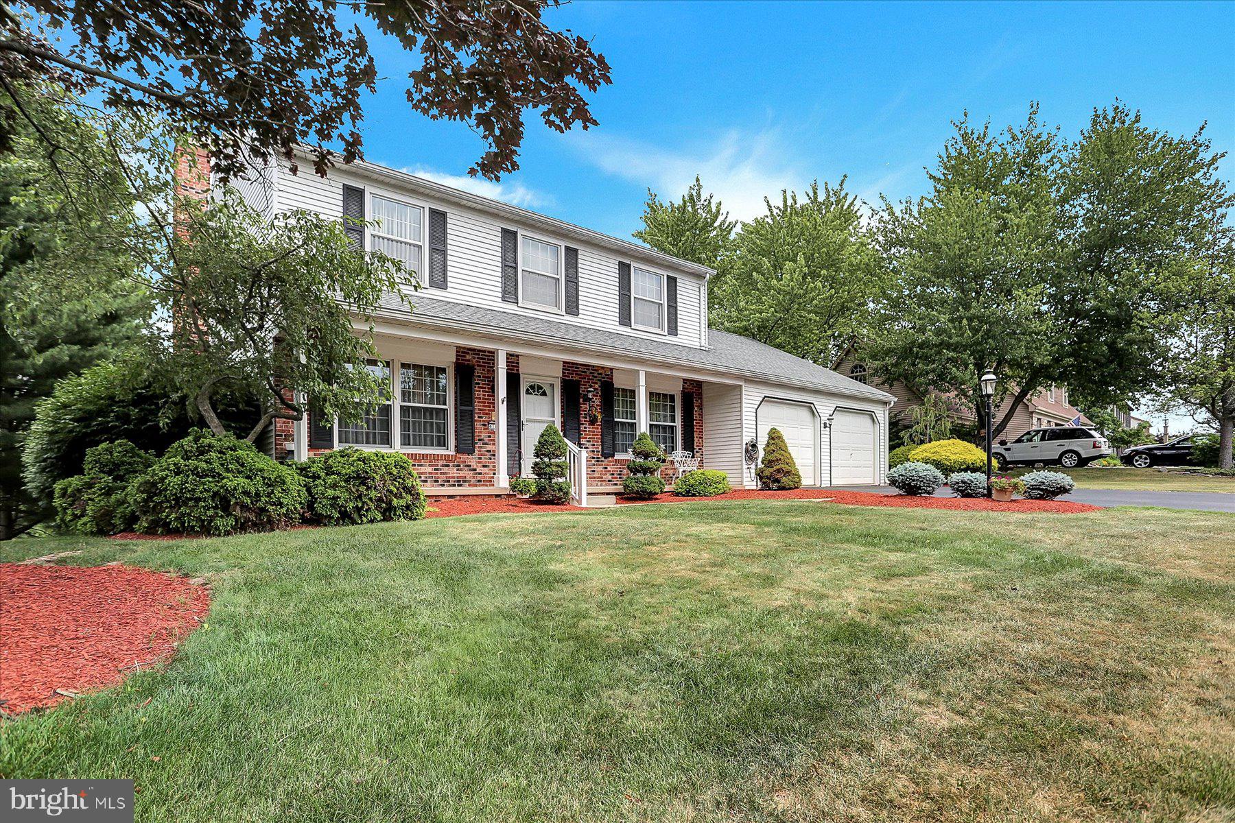 FOREST HILLS - Residential