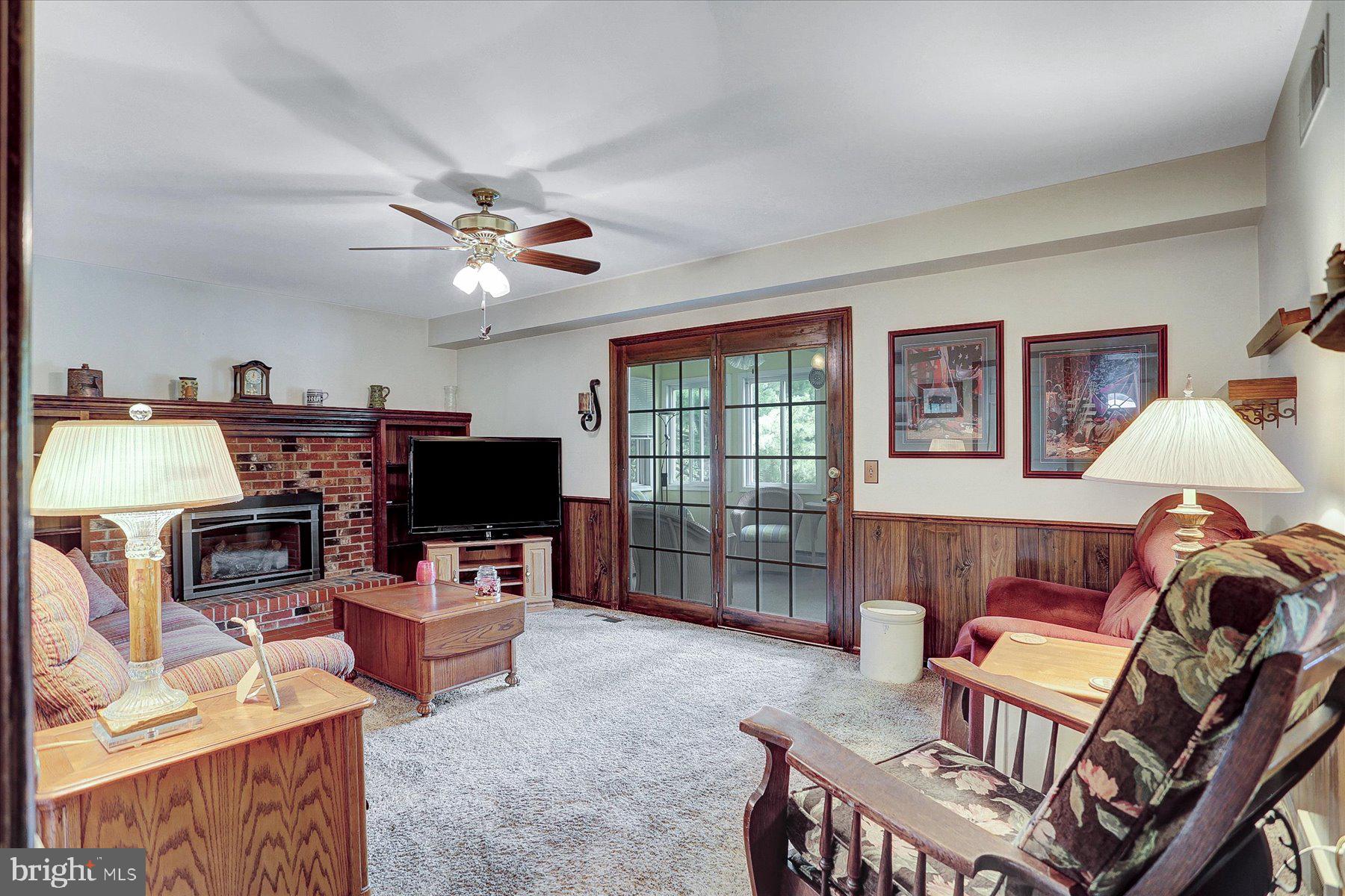 FOREST HILLS - Residential