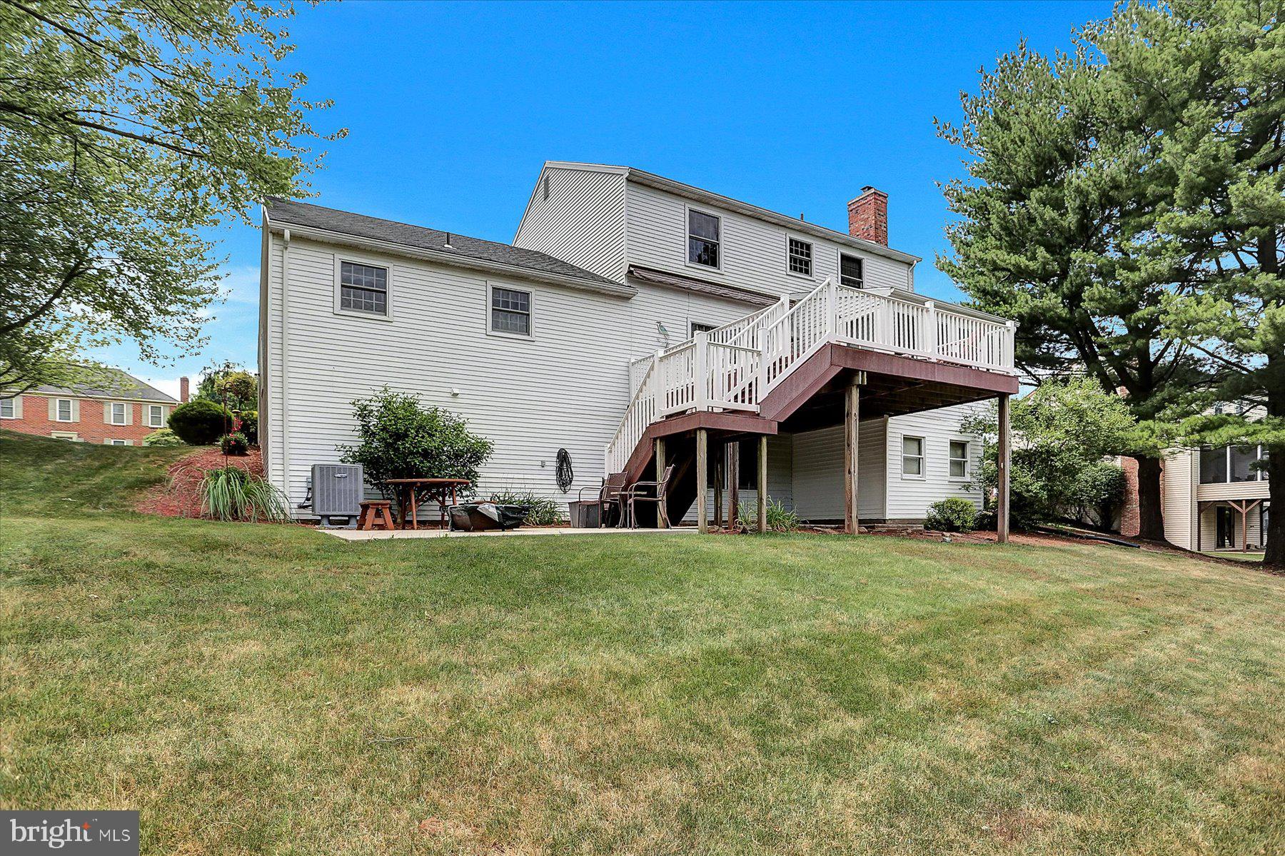 FOREST HILLS - Residential