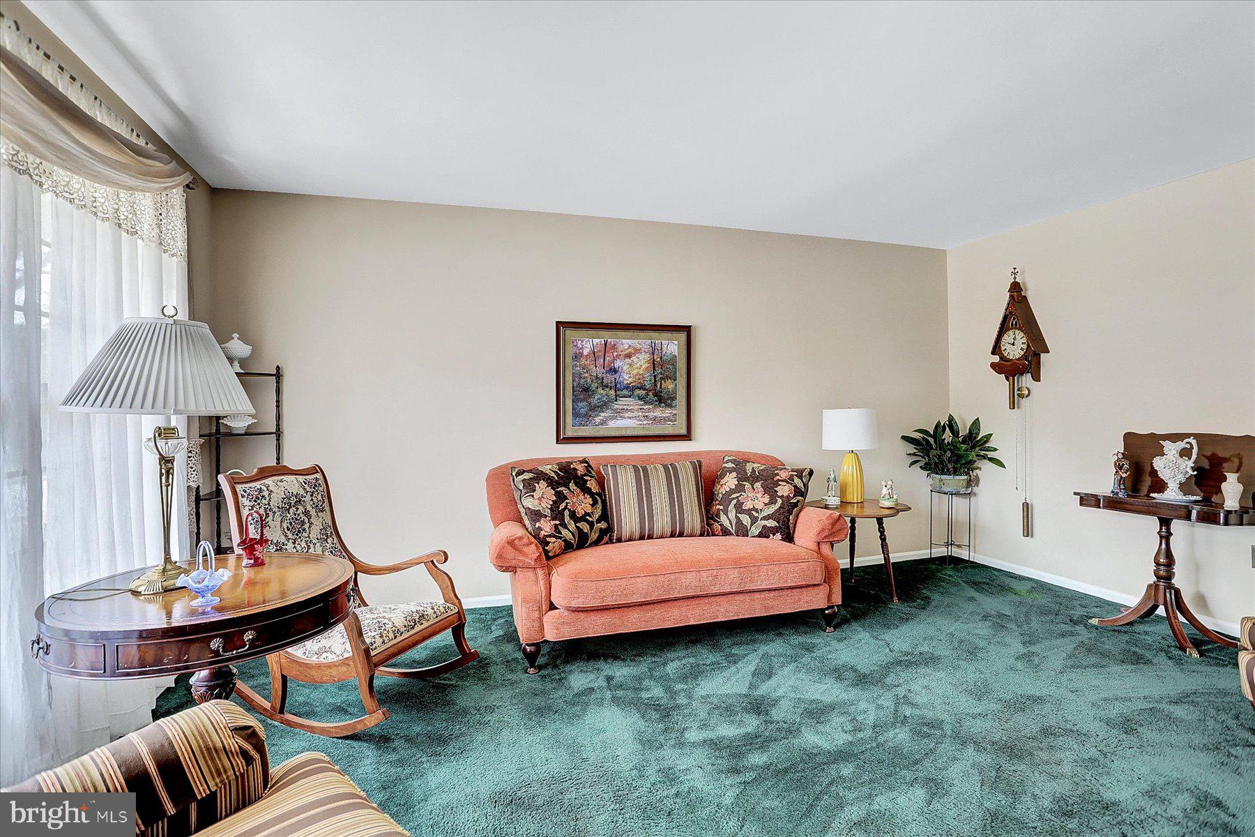 FOREST HILLS - Residential