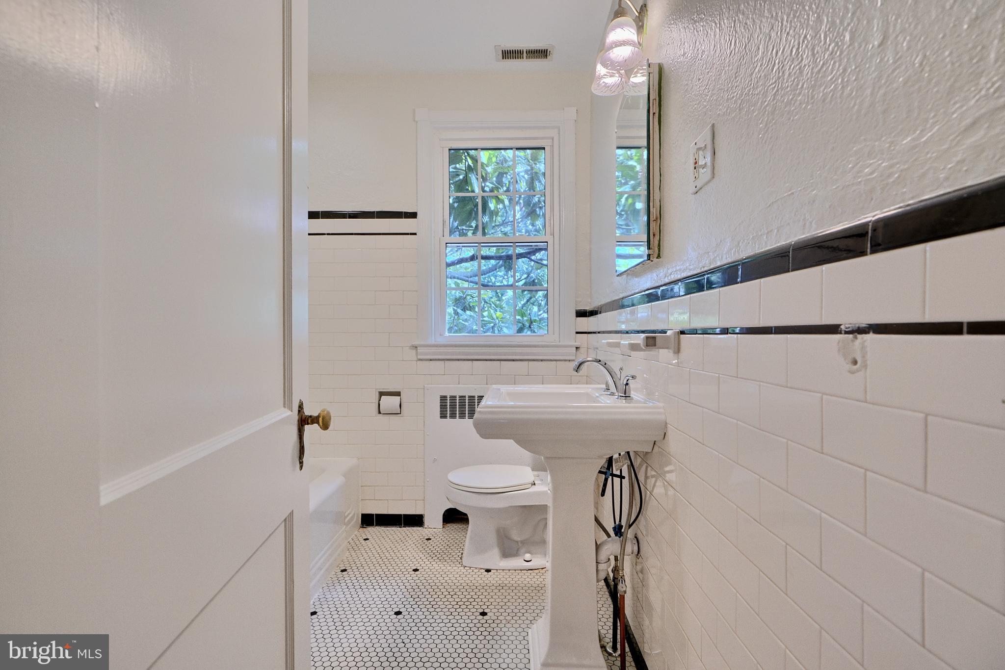 RODGERS FORGE - Residential