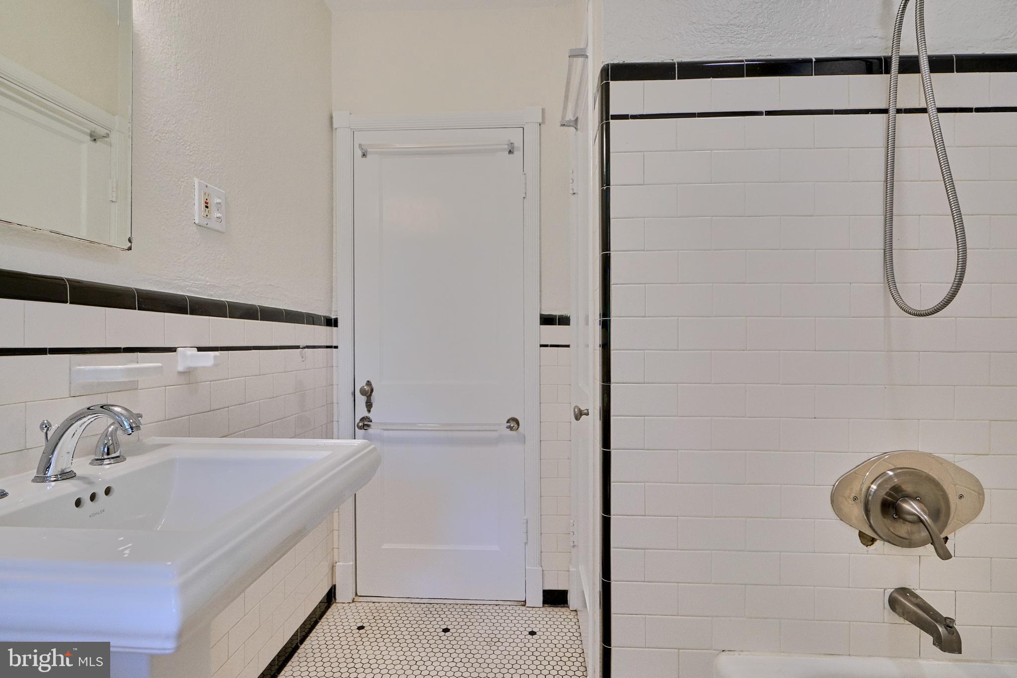 RODGERS FORGE - Residential