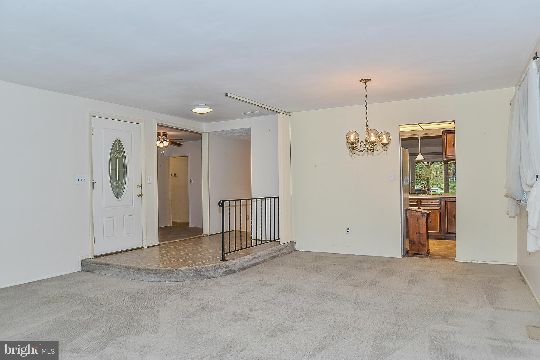 BENT TREE - Residential