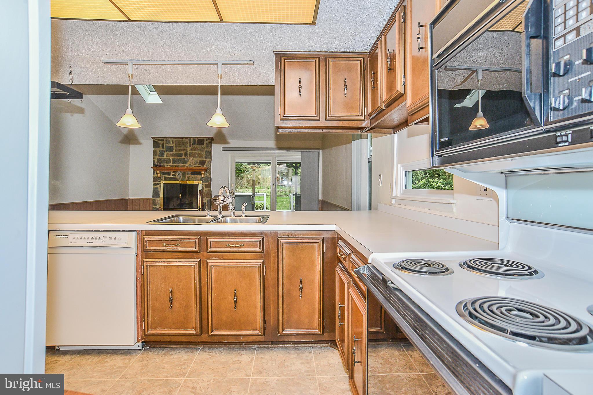 BENT TREE - Residential