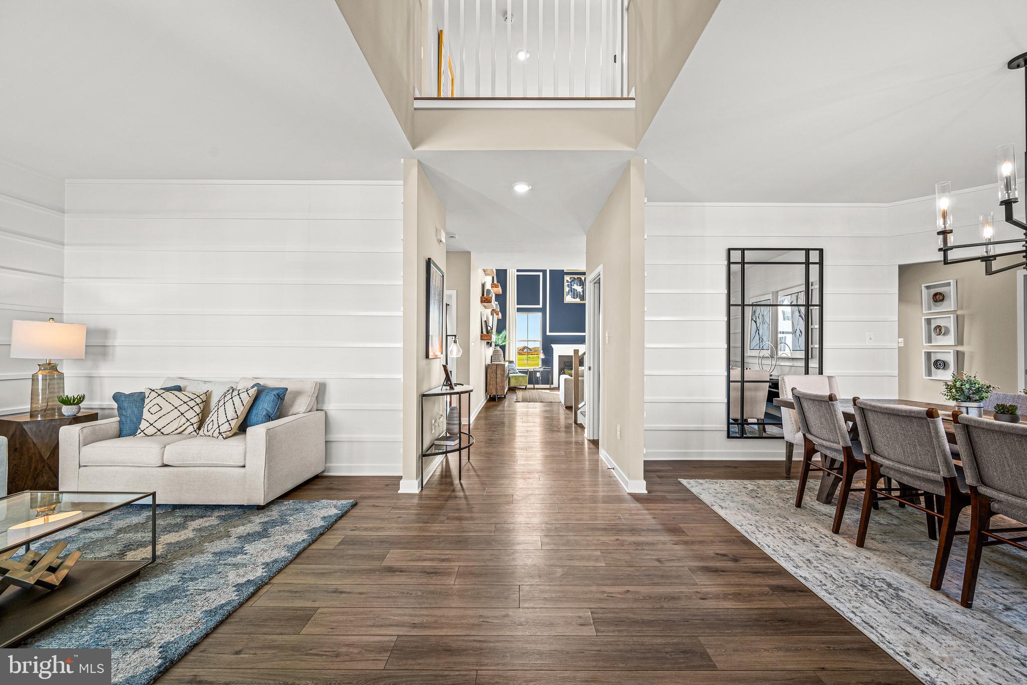 407 CROWNLEAF DRIVE