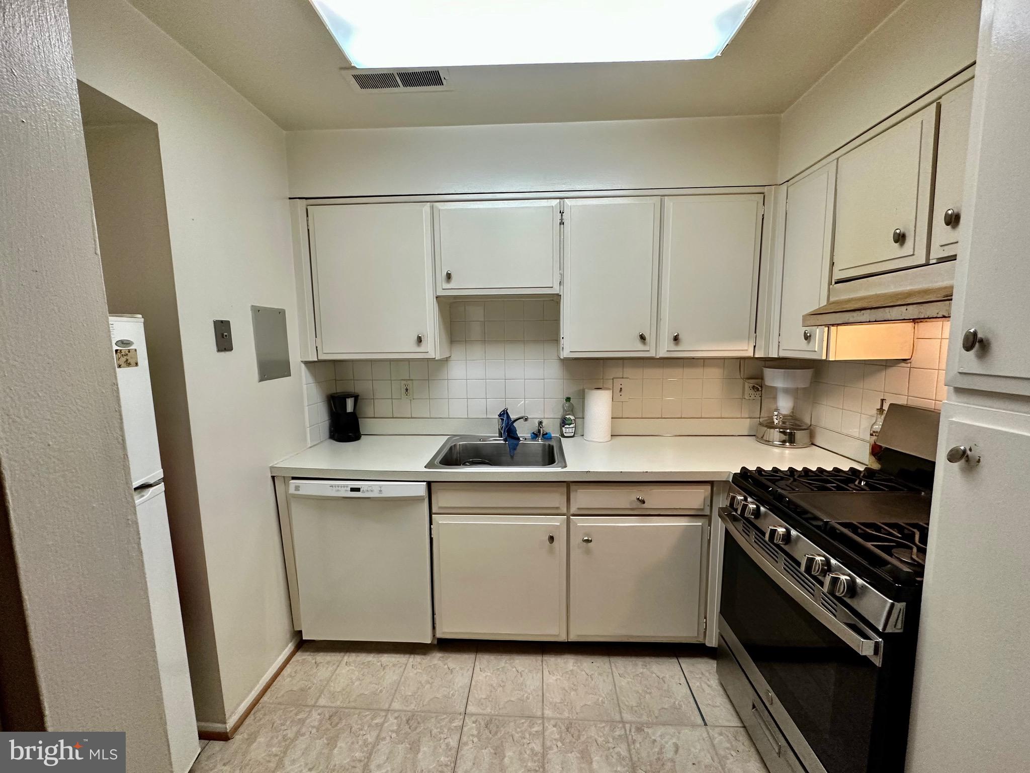 AMERICANA FINMARK - Residential