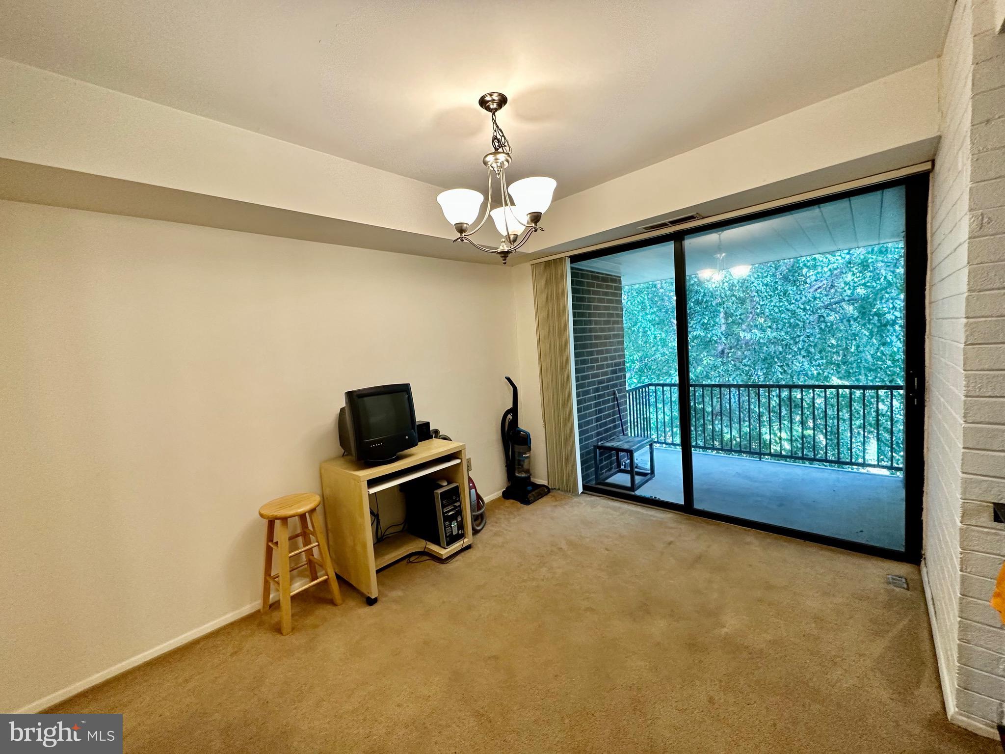 AMERICANA FINMARK - Residential