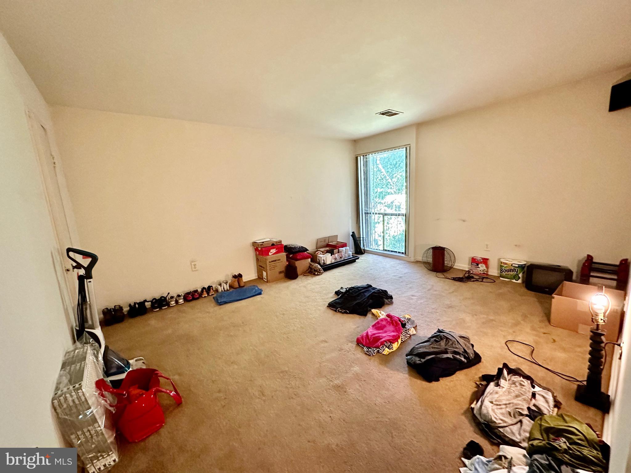 AMERICANA FINMARK - Residential