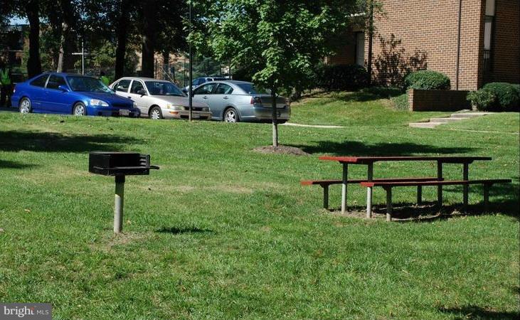 AMERICANA FINMARK - Residential