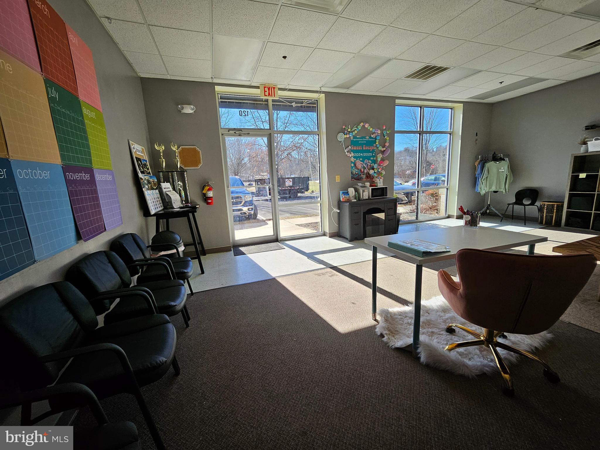 WARRENTON INDUSTRIAL PARK - Commercial Lease