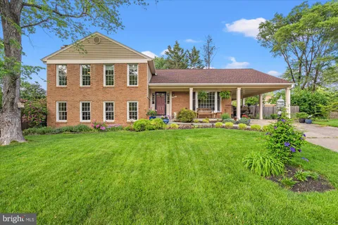 8221 Treebrooke Lane, Alexandria, VA 22308 - MLS#: VAFX2238988